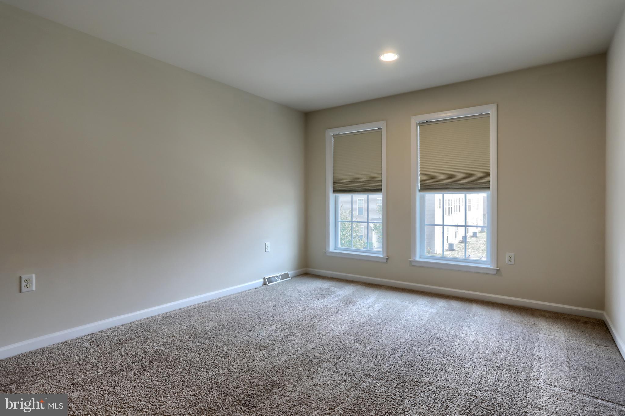 DEER RUN - Residential