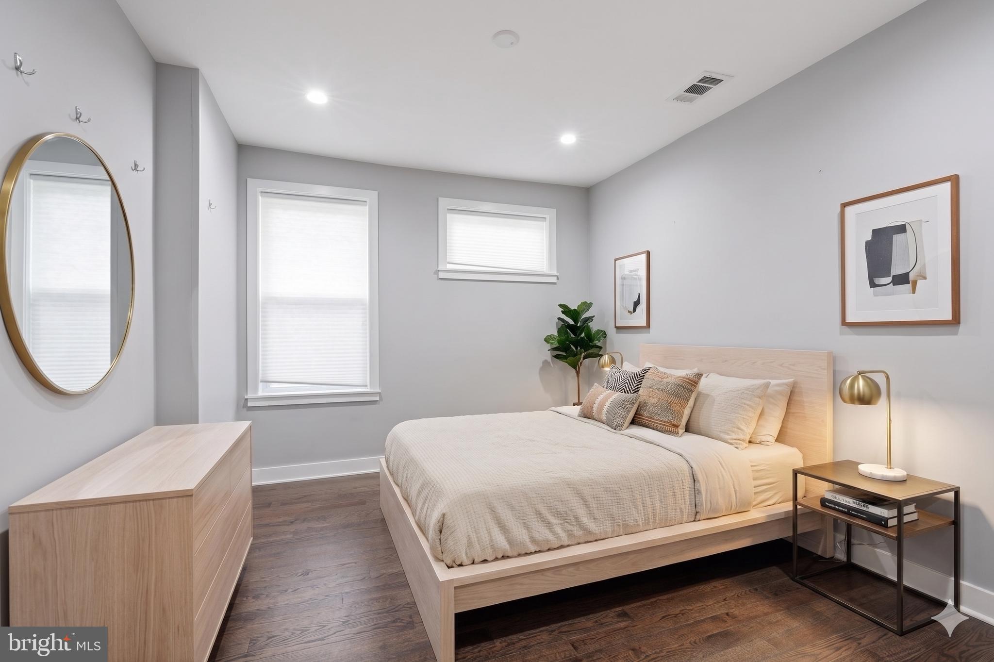 COBBS CREEK - Residential