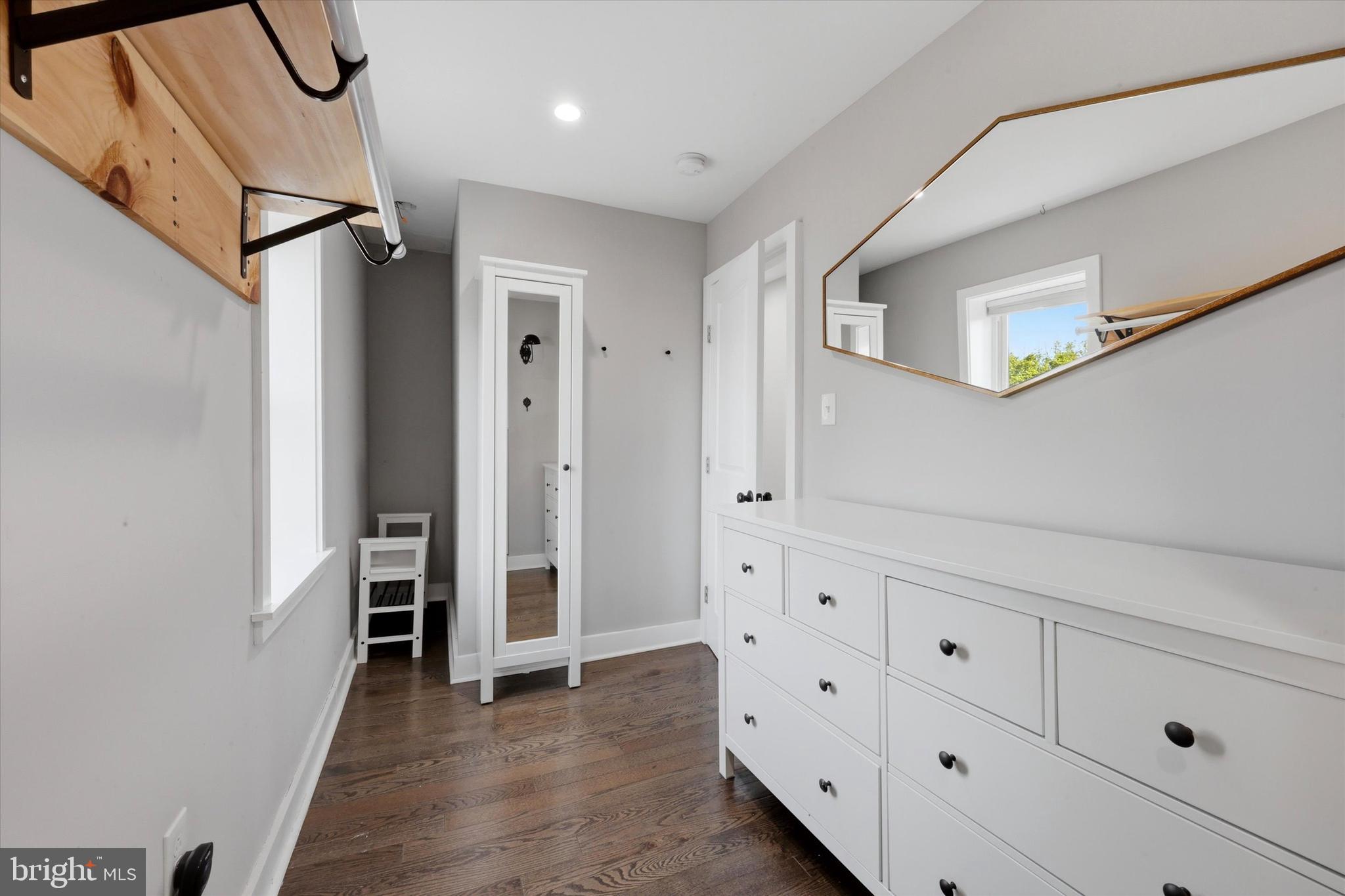 COBBS CREEK - Residential