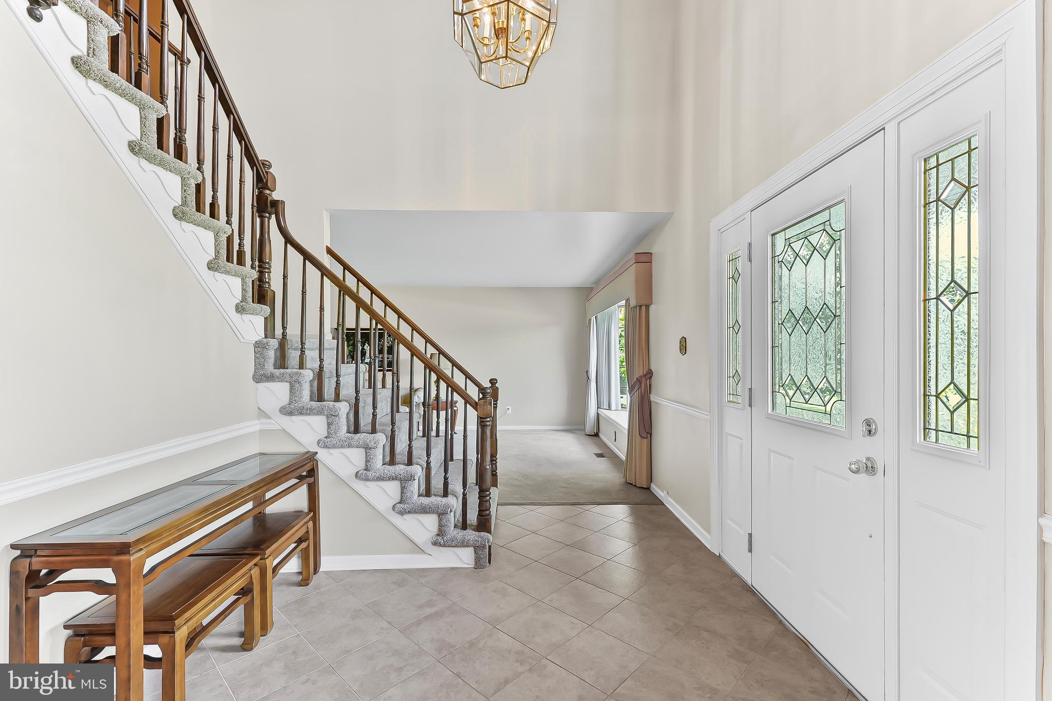 2 RAVEN DRIVE