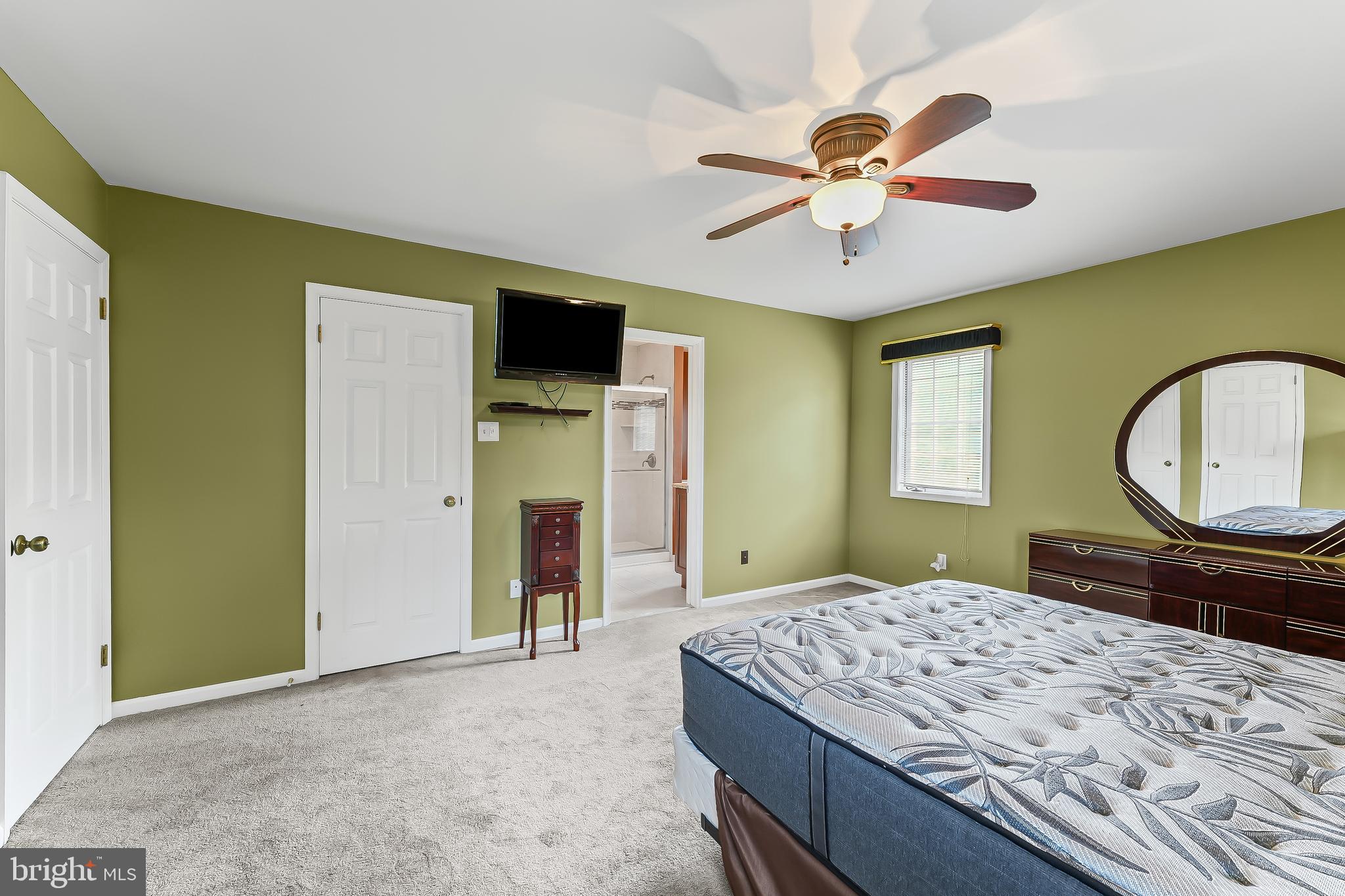 RAVEN CREST - Residential