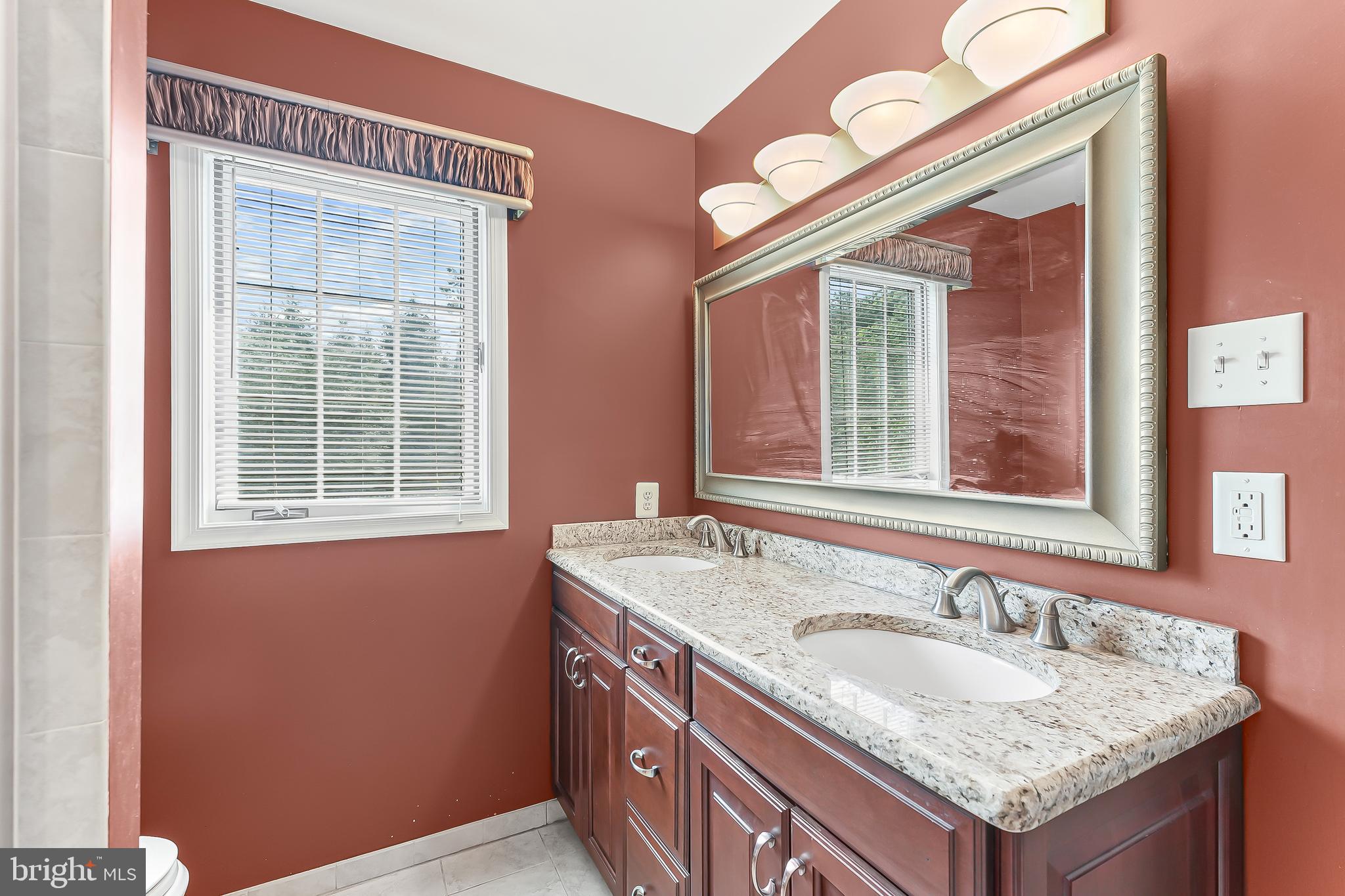 RAVEN CREST - Residential