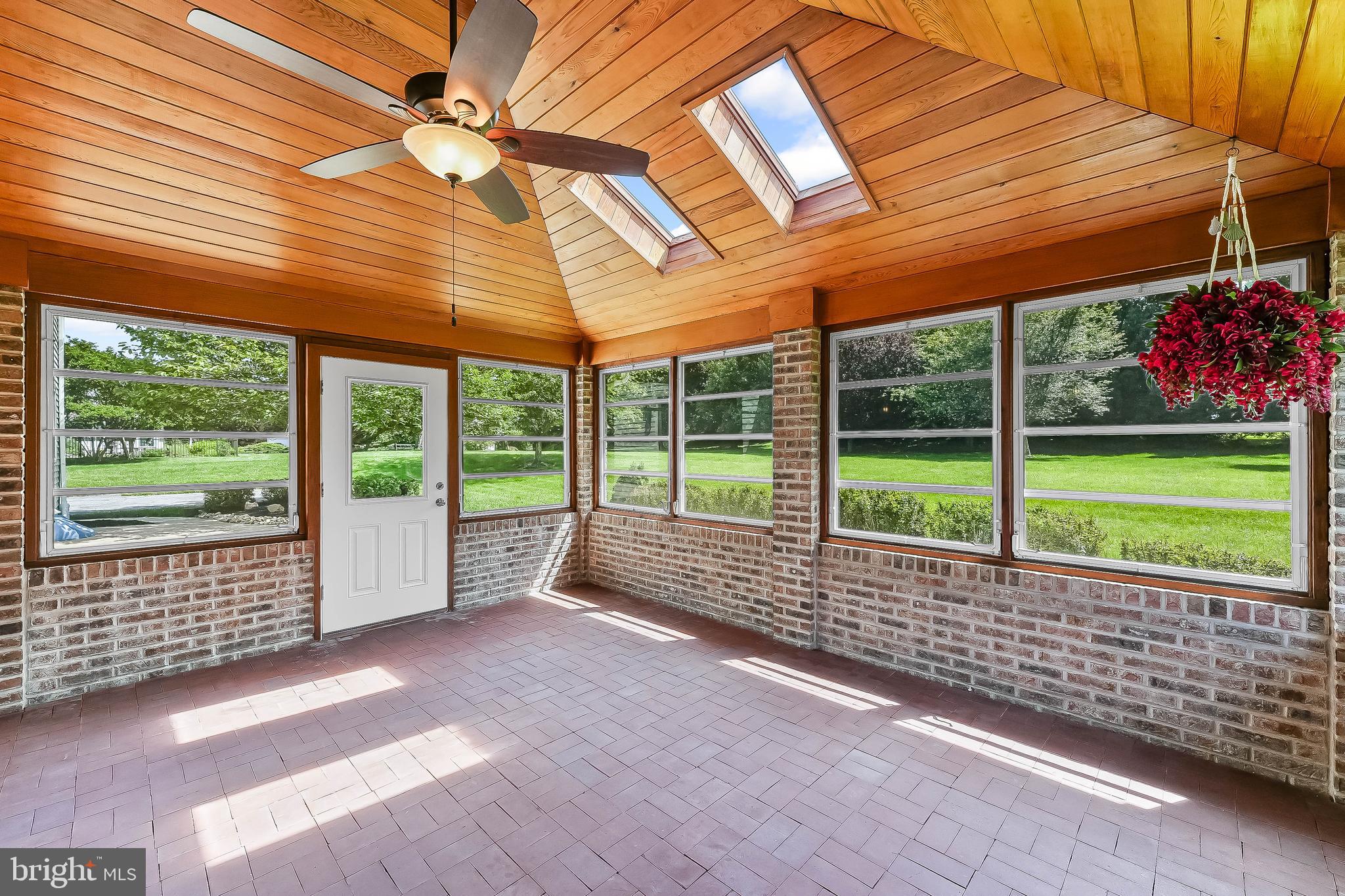 RAVEN CREST - Residential