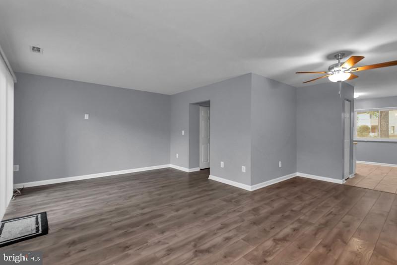 CEDAR RIDGE - Residential Lease