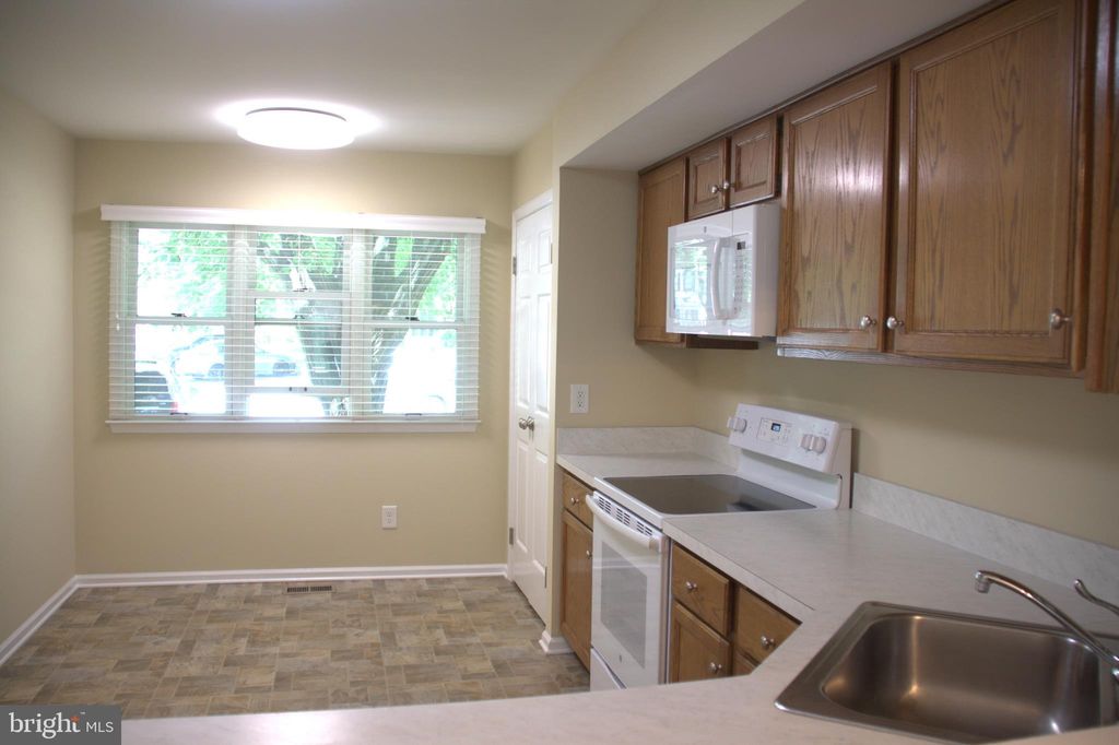 Photo of 4302 Fox Pointe Court, GLEN MILLS, PA 19342 (MLS # PADE2106634)