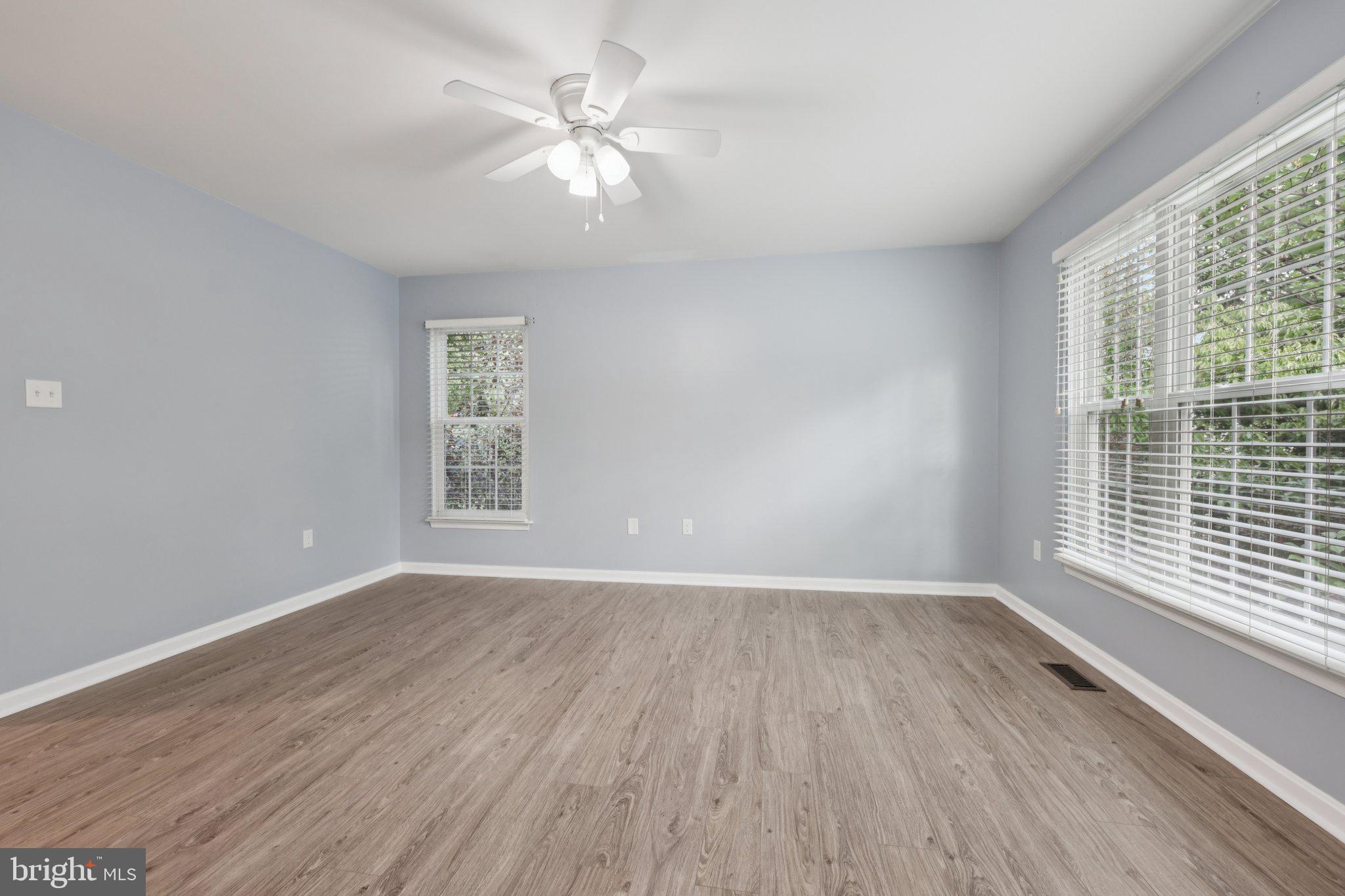 WOODGATE MANOR - Residential