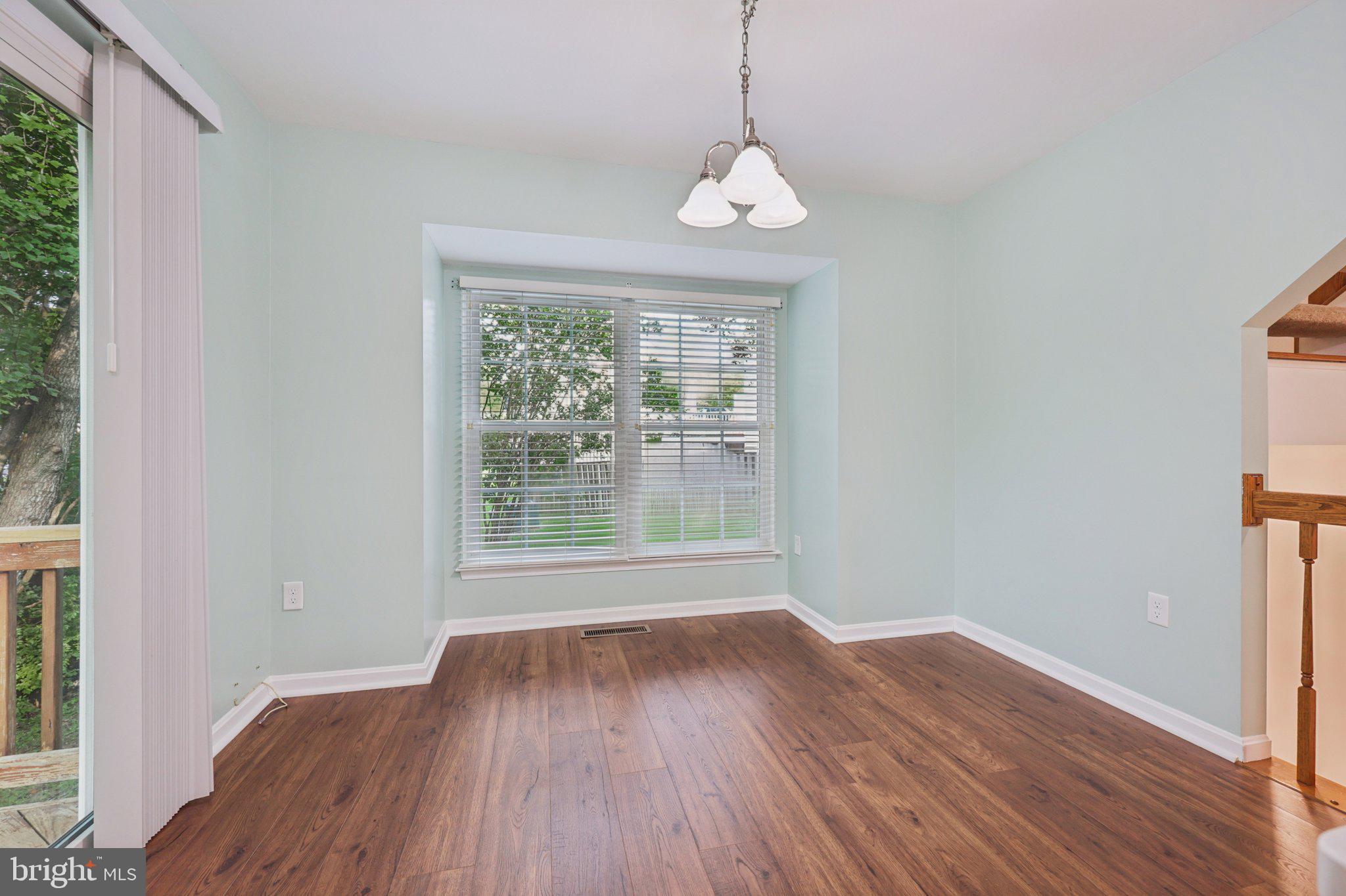 WOODGATE MANOR - Residential