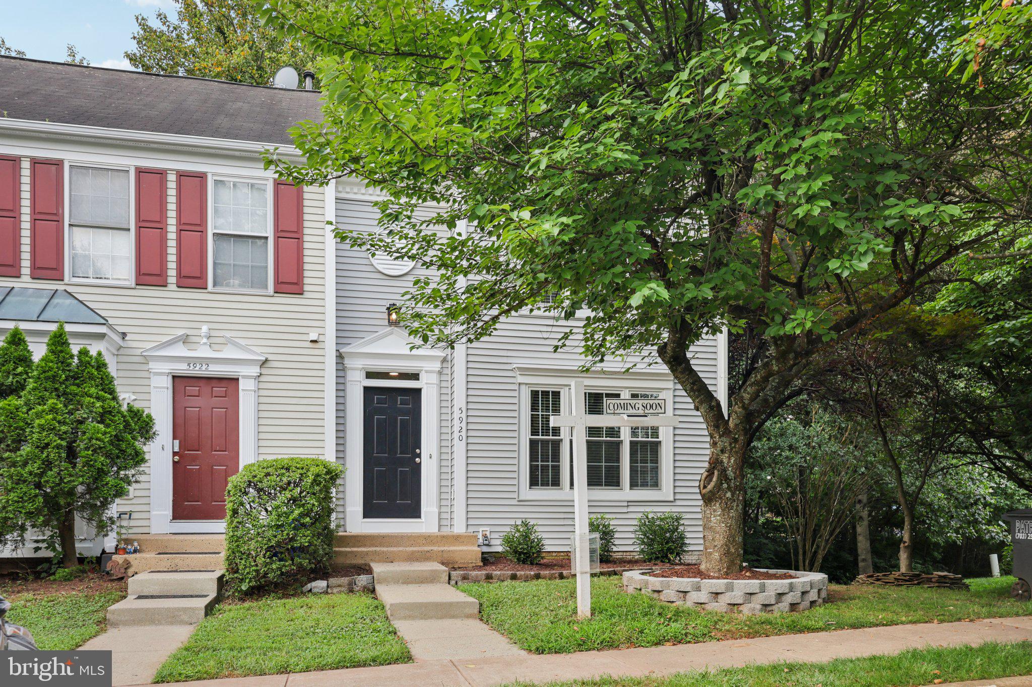 WOODGATE MANOR - Residential