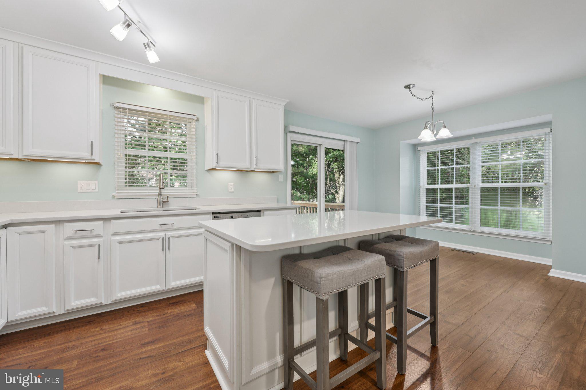 WOODGATE MANOR - Residential