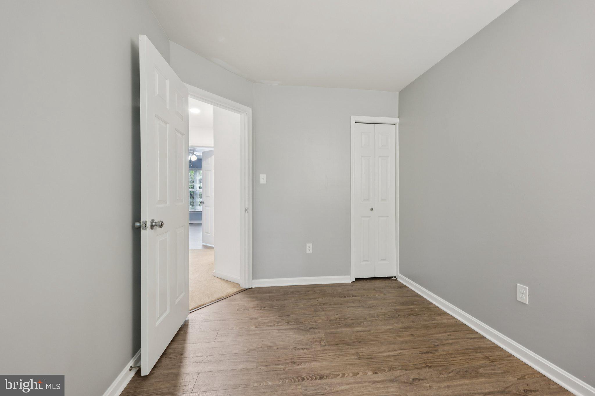 WOODGATE MANOR - Residential