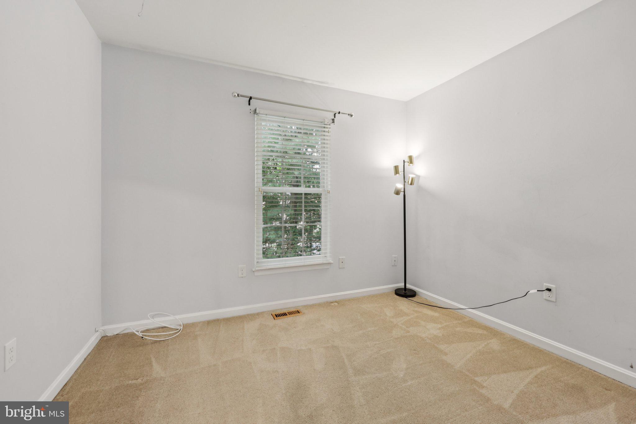 WOODGATE MANOR - Residential