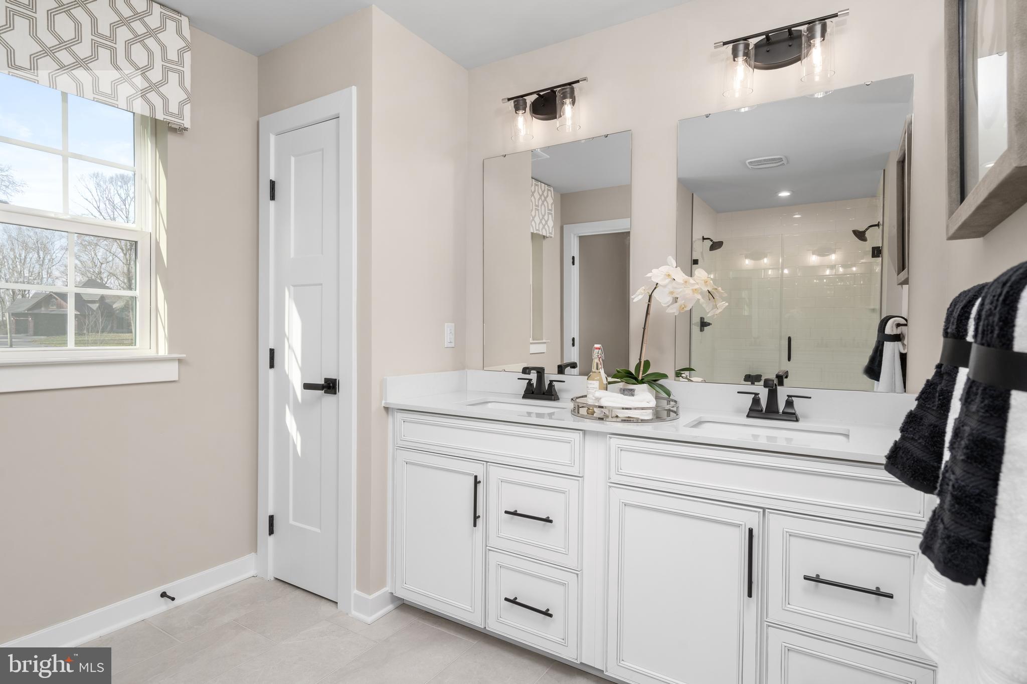 CANTER CREEK - Residential