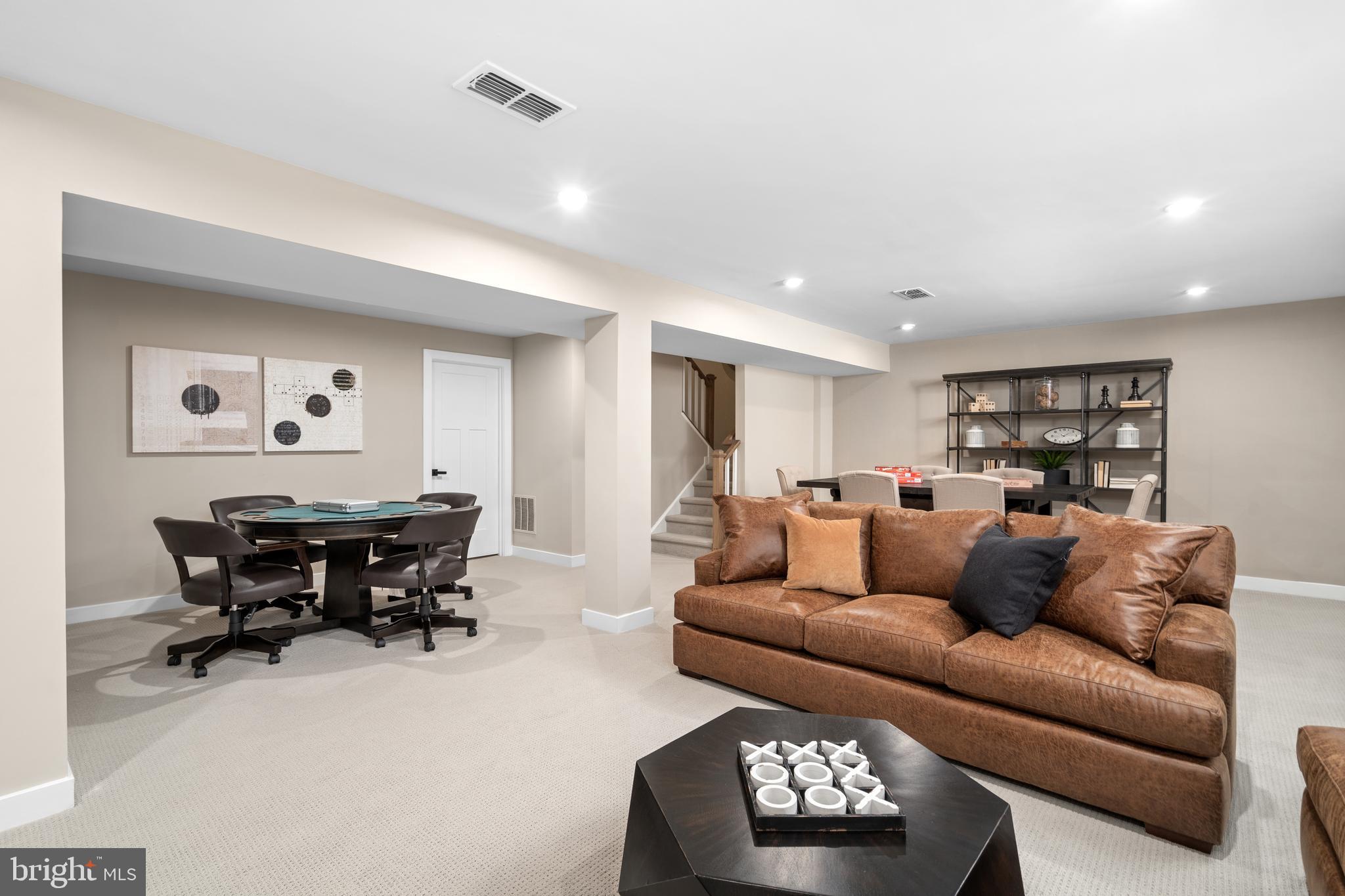 CANTER CREEK - Residential