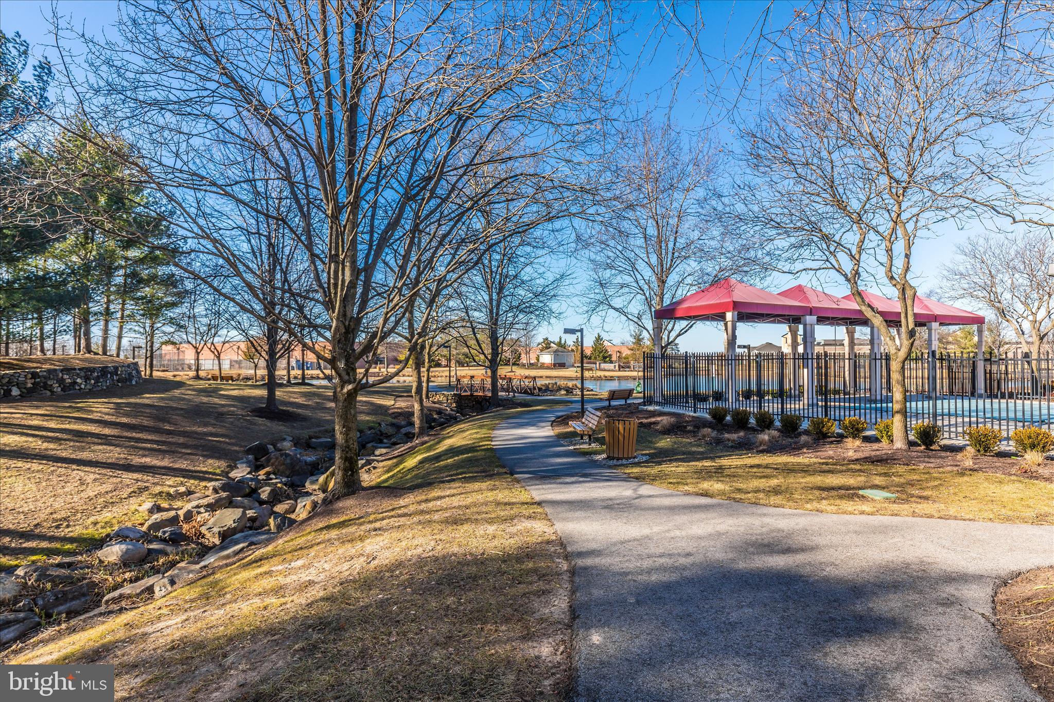 CEDAR RIDGE - Residential