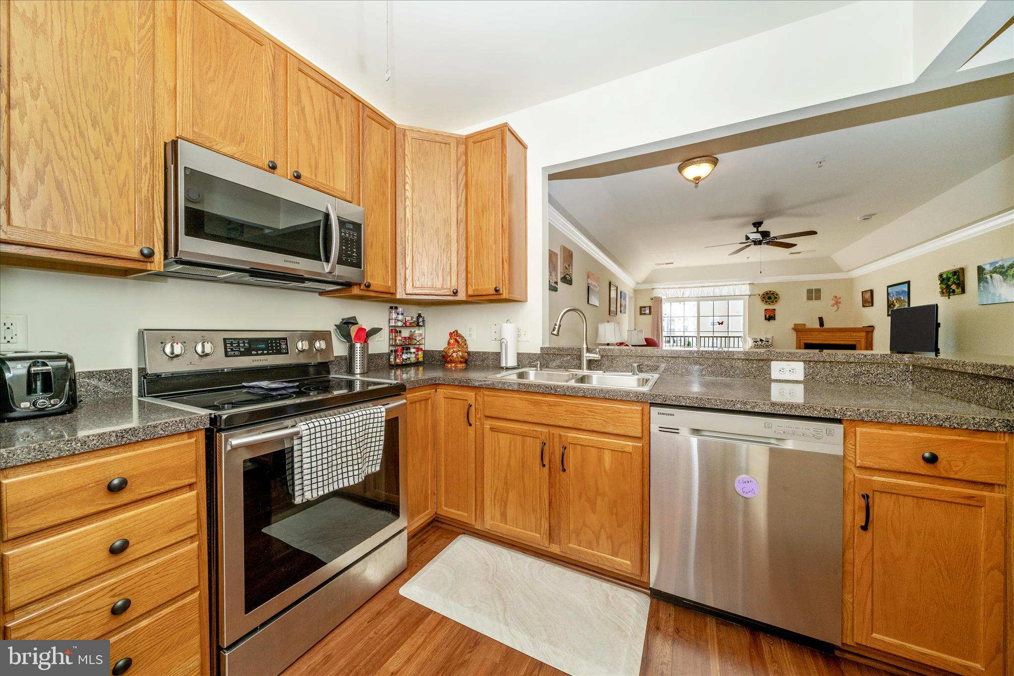 CEDAR RIDGE - Residential