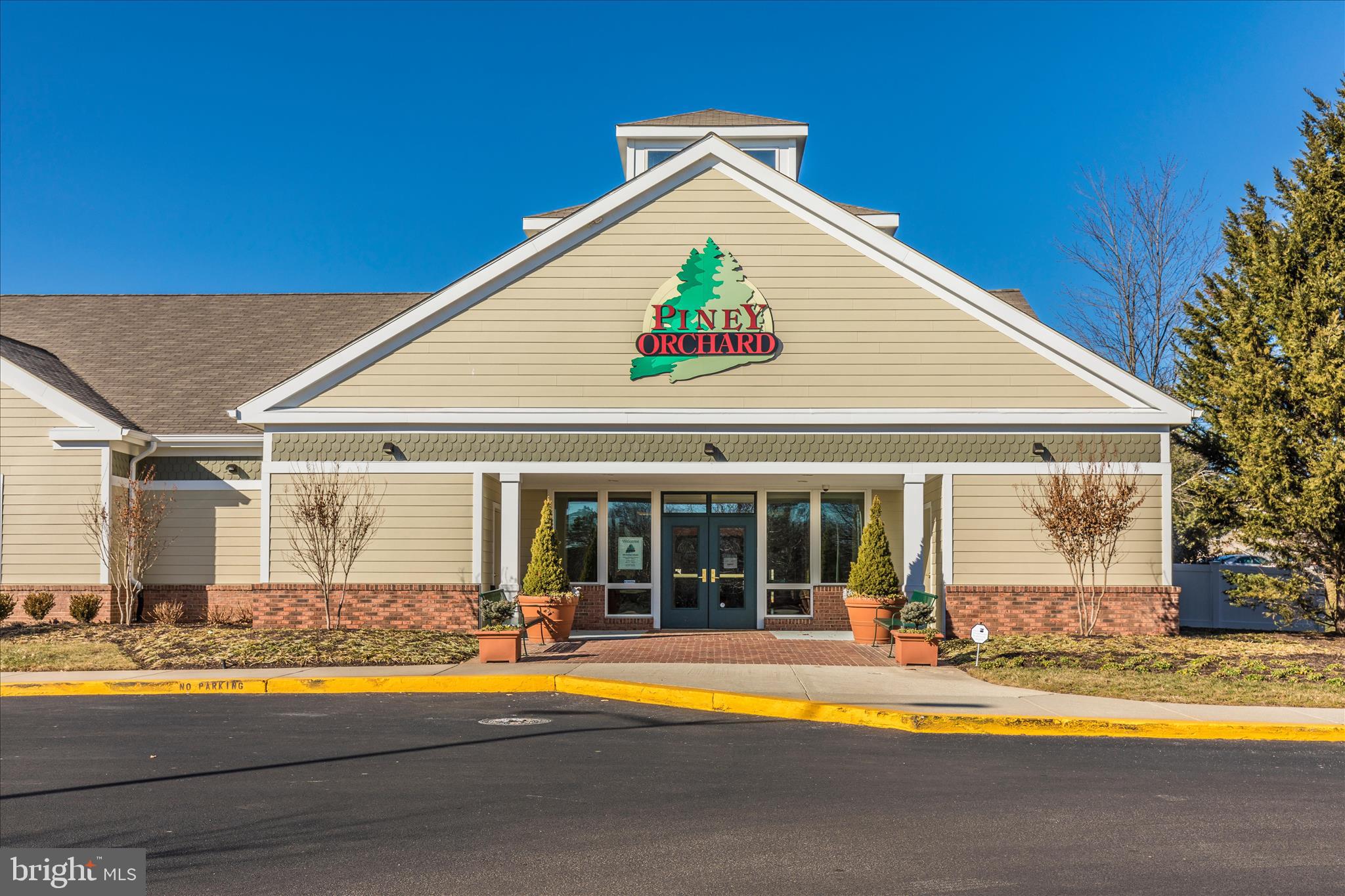 CEDAR RIDGE - Residential