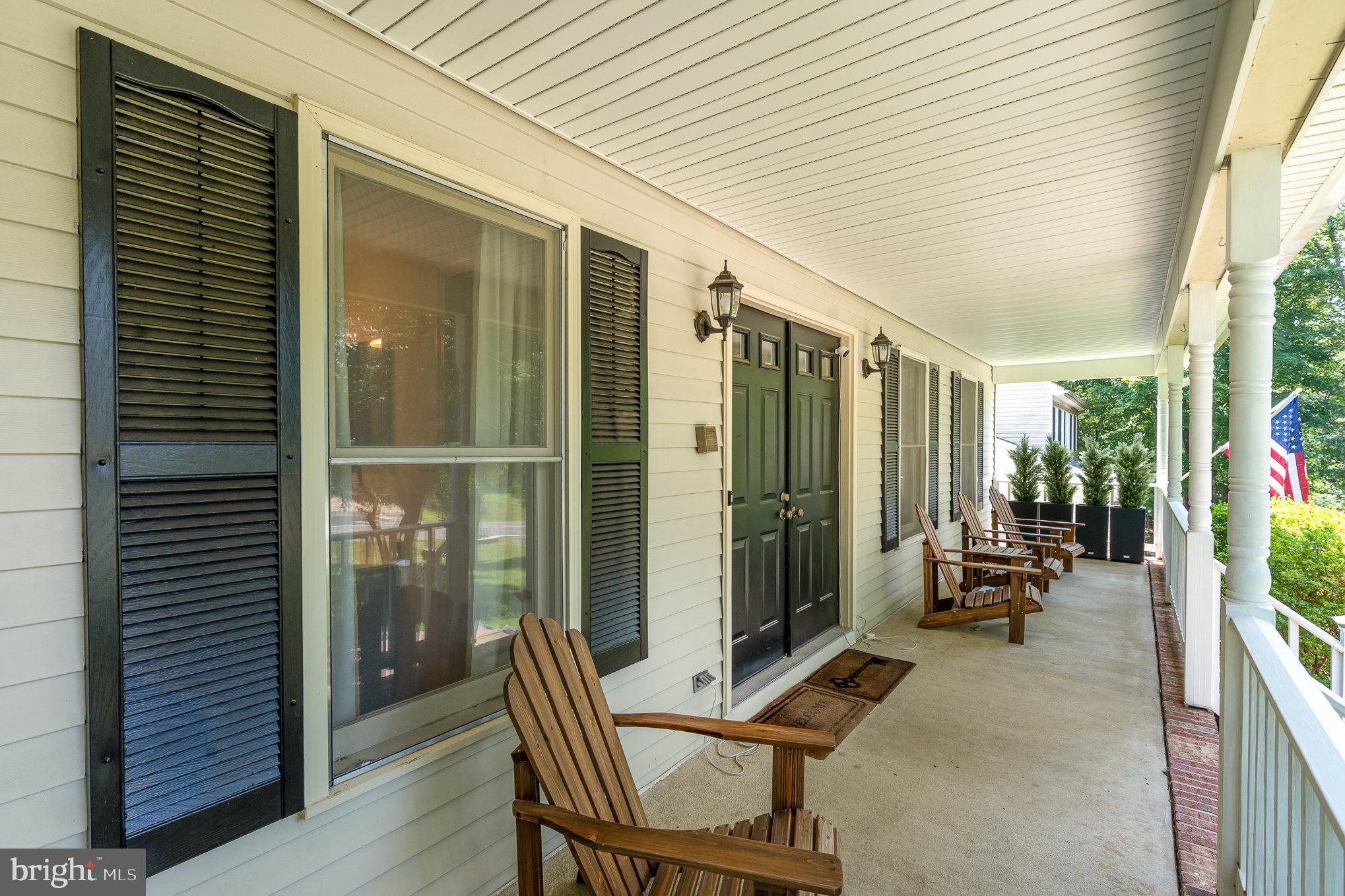 1031 HARBOUR DRIVE