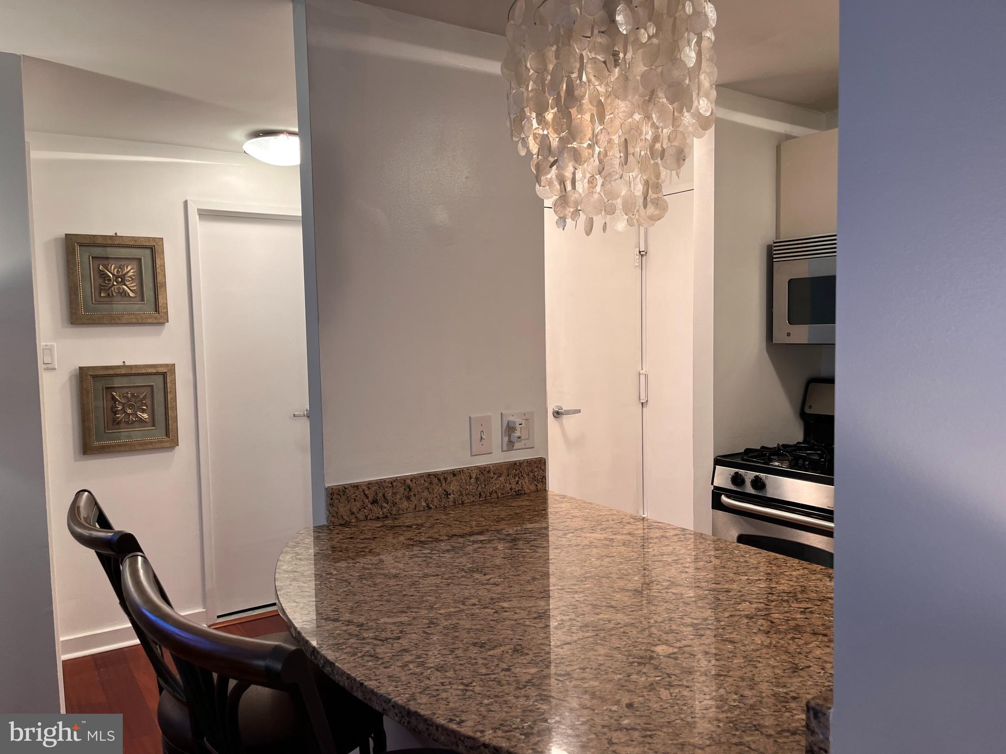 RITTENHOUSE SQUARE - Residential Lease