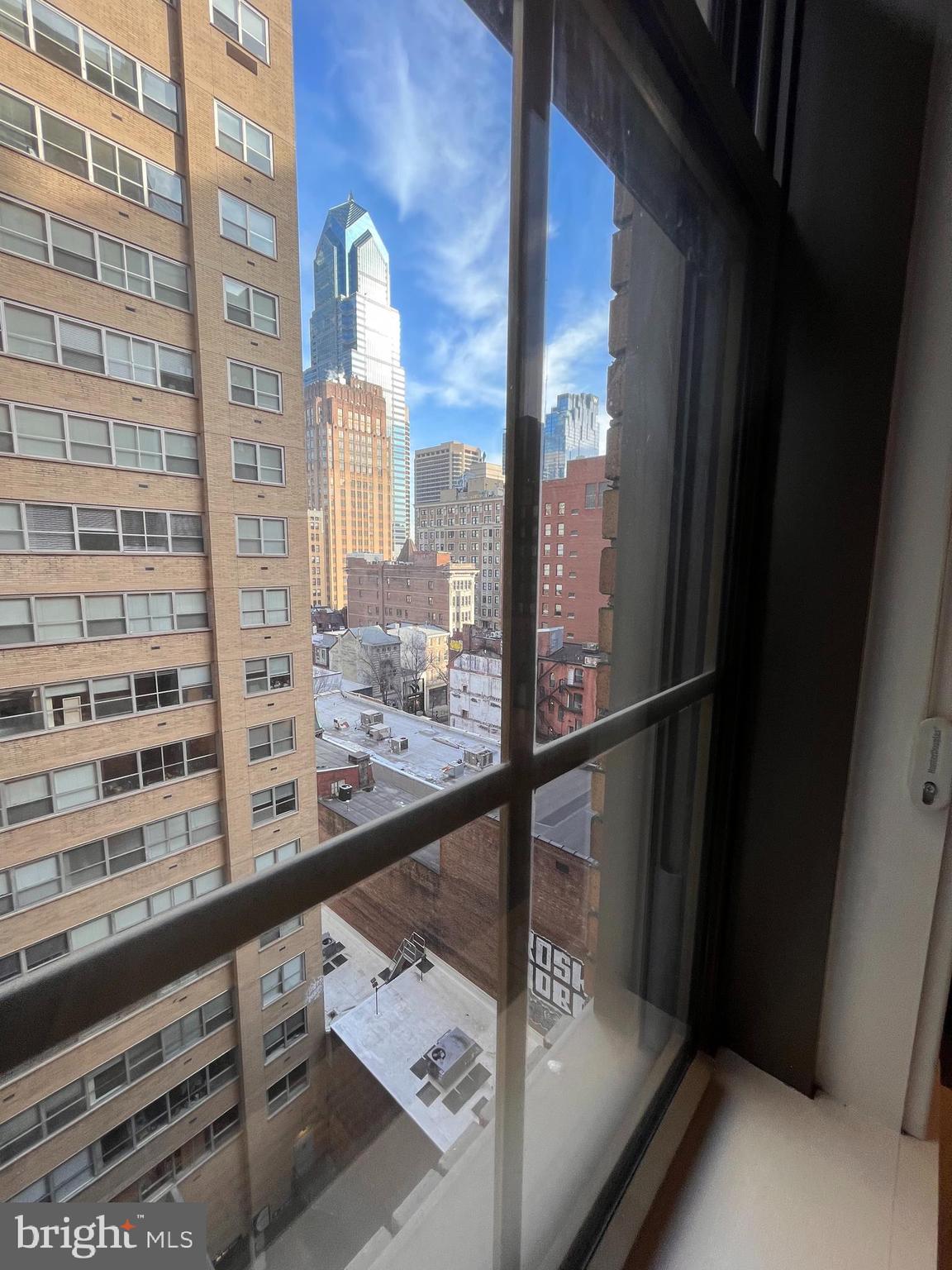 RITTENHOUSE SQUARE - Residential Lease