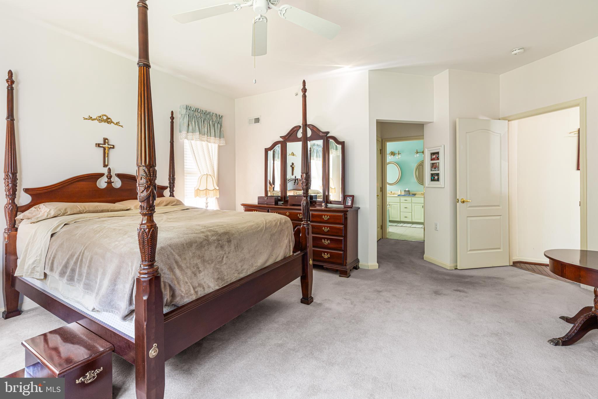 LEGACY OAKS - Residential