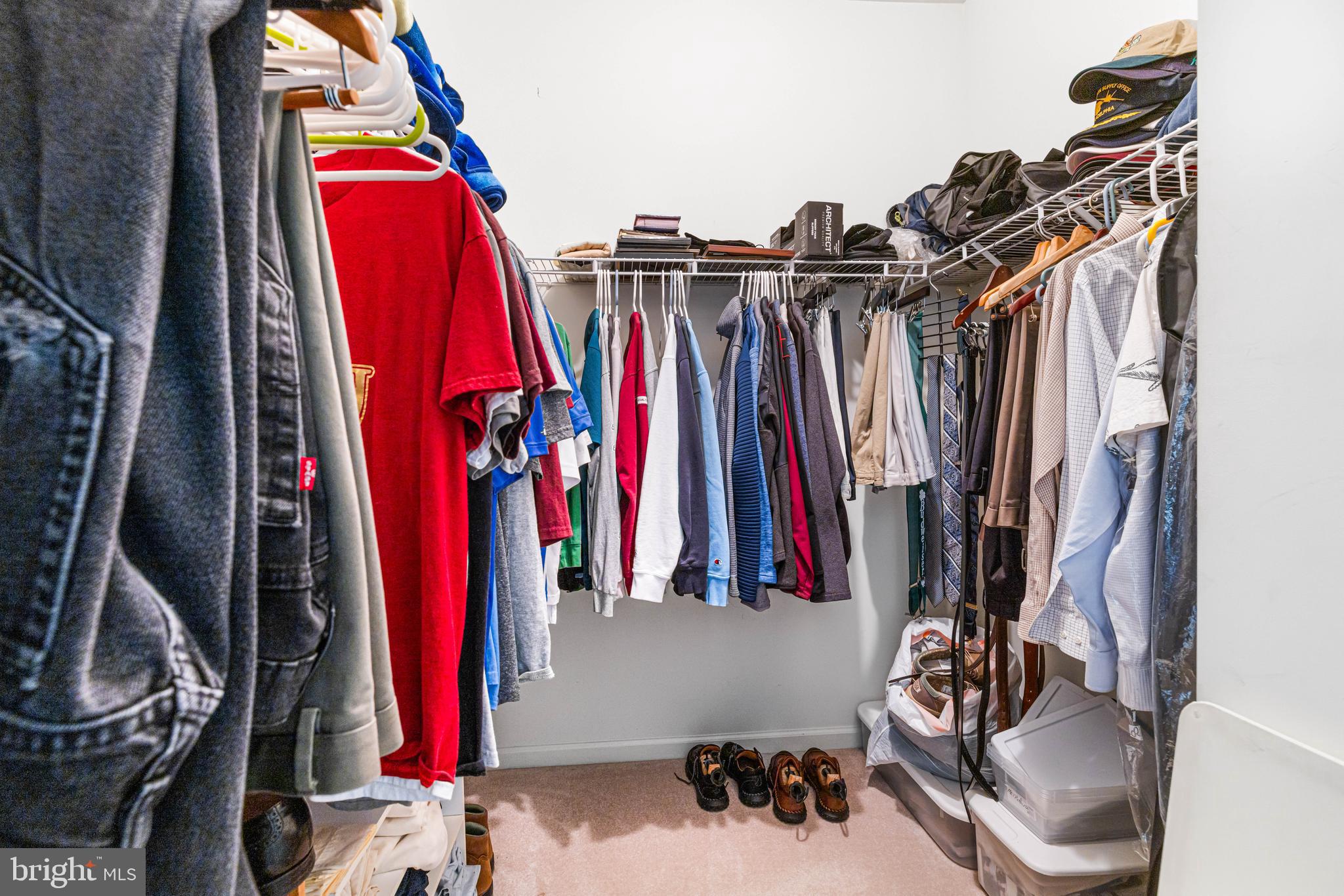 LEGACY OAKS - Residential