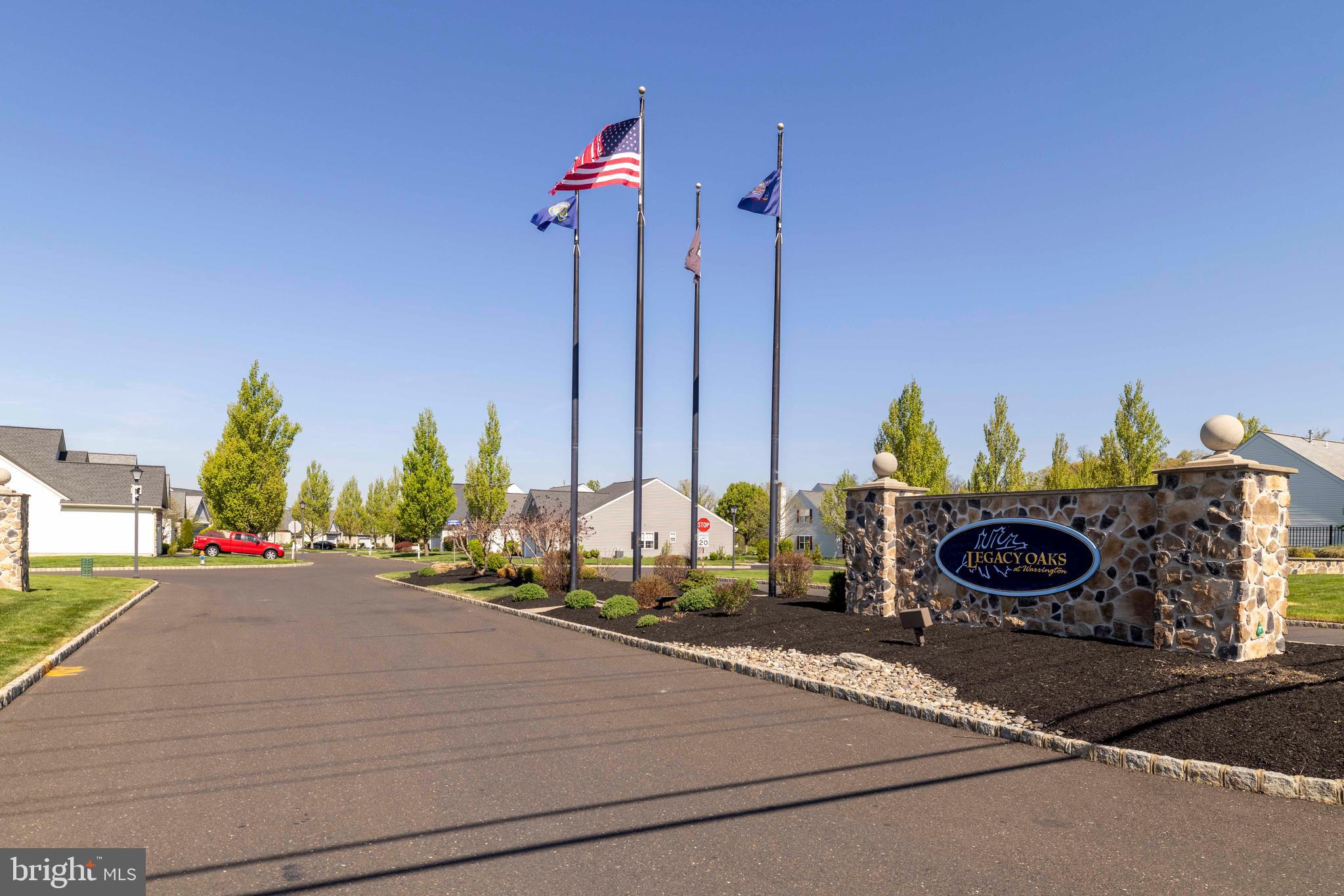 LEGACY OAKS - Residential