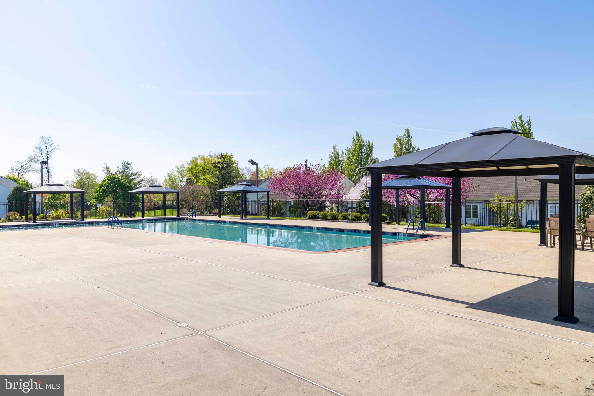 LEGACY OAKS - Residential
