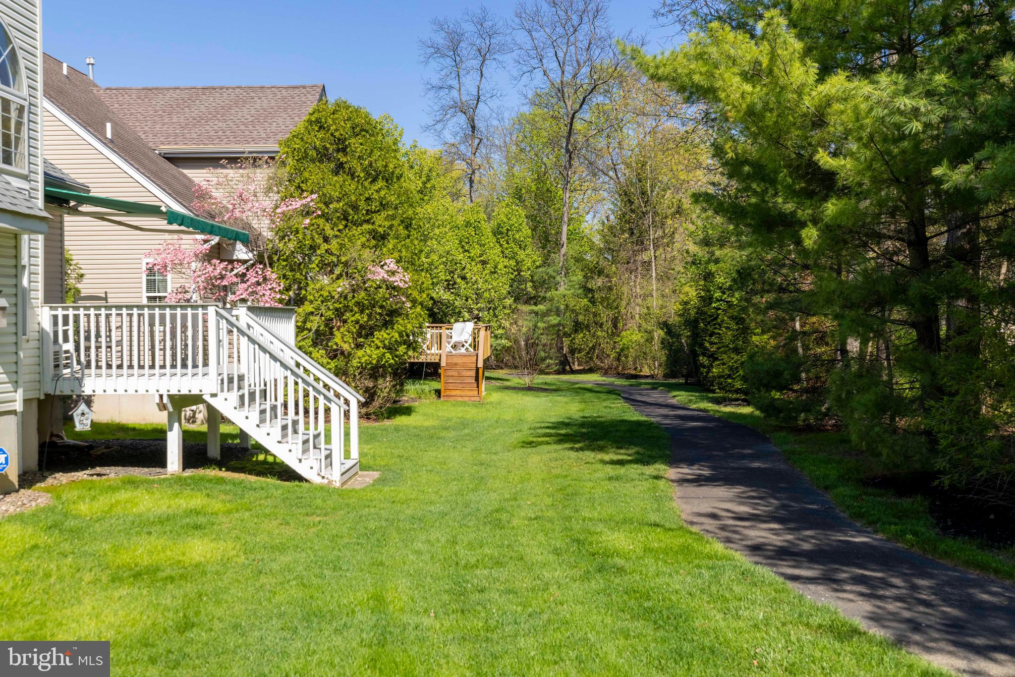 LEGACY OAKS - Residential