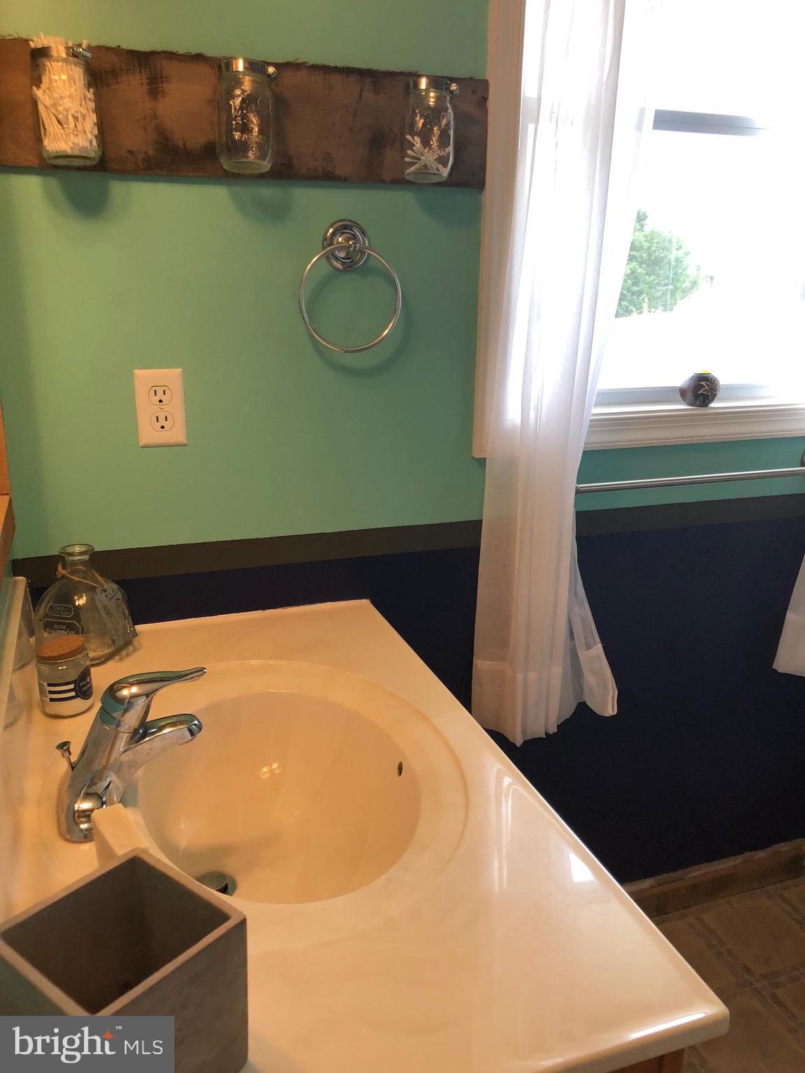 NEWBURG VILLAGE - Residential