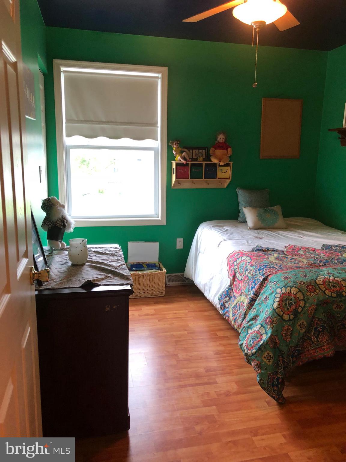 NEWBURG VILLAGE - Residential