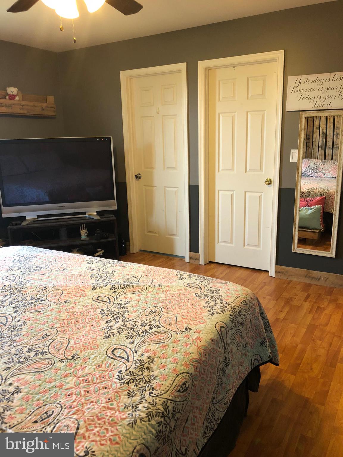 NEWBURG VILLAGE - Residential