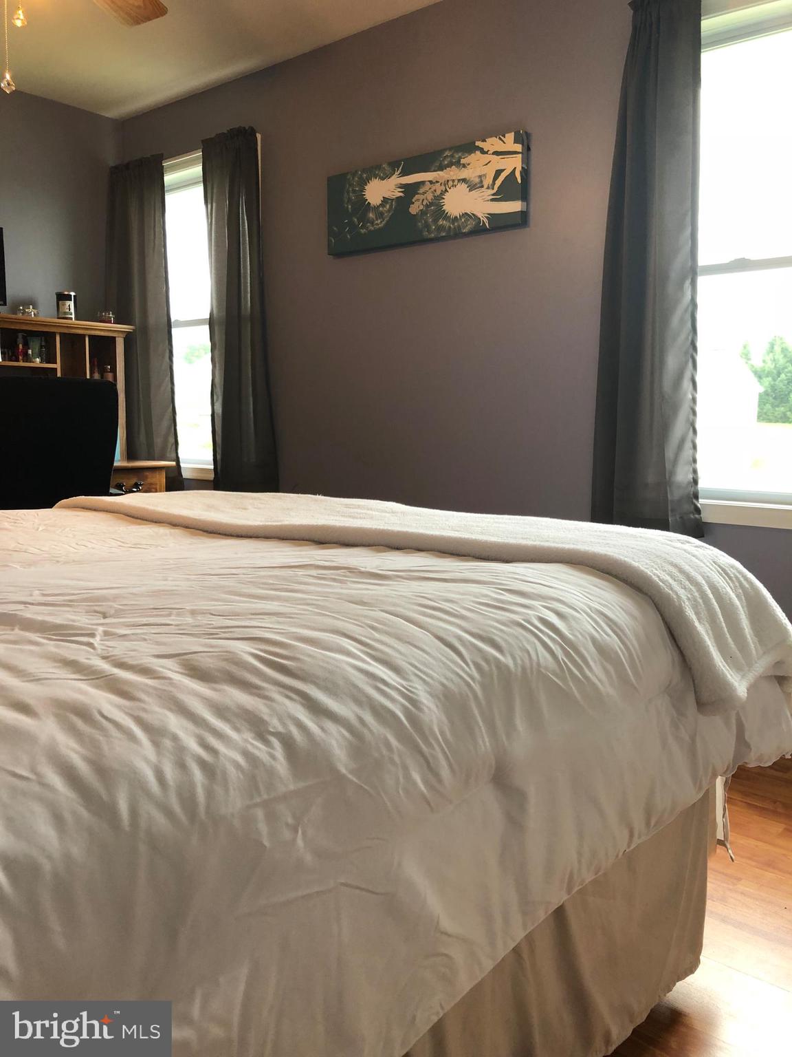 NEWBURG VILLAGE - Residential