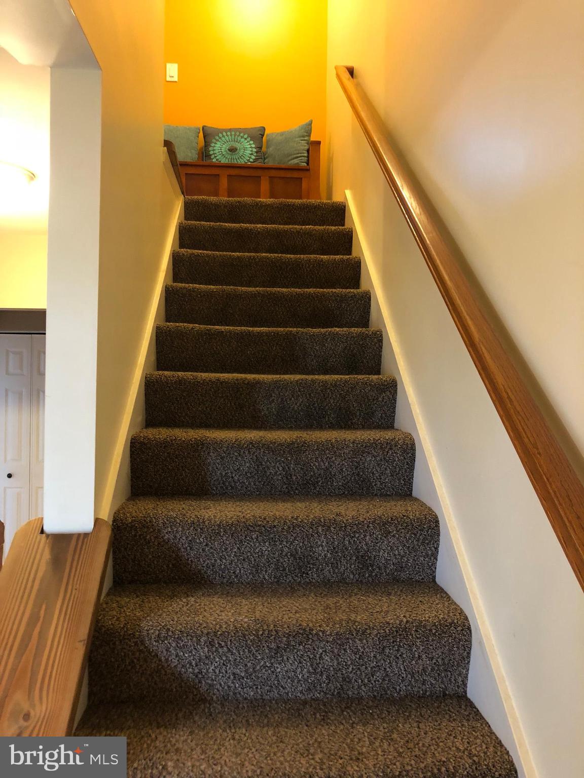 NEWBURG VILLAGE - Residential