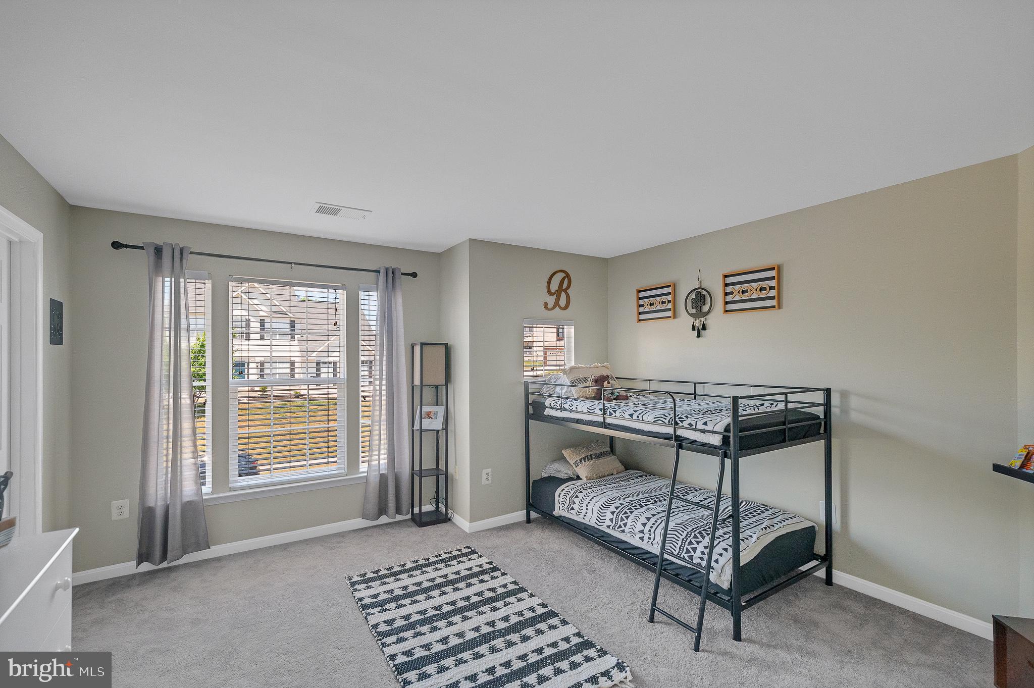 OXBOW ESTATES - Residential