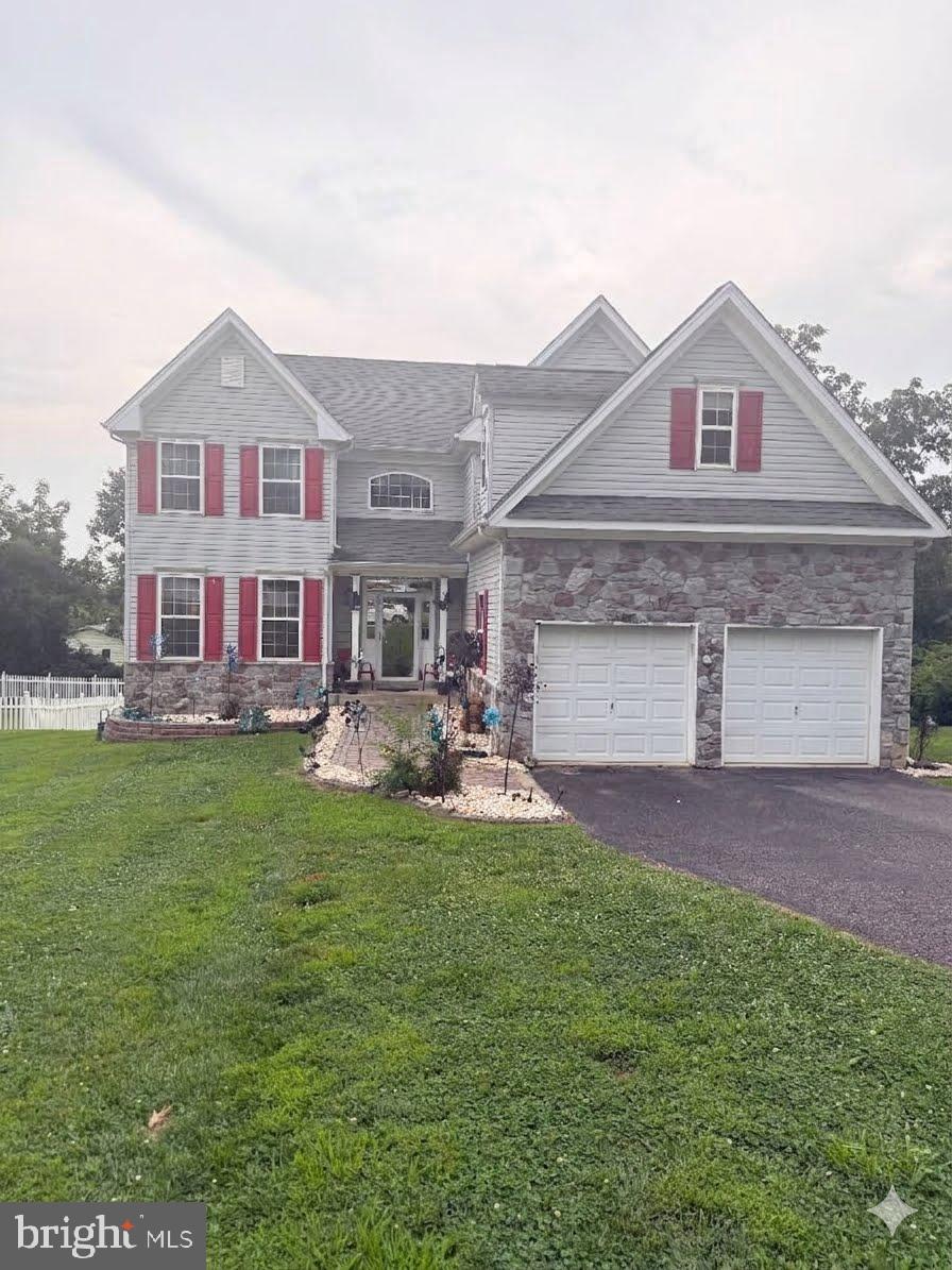 702 CARRIAGE CIRCLE