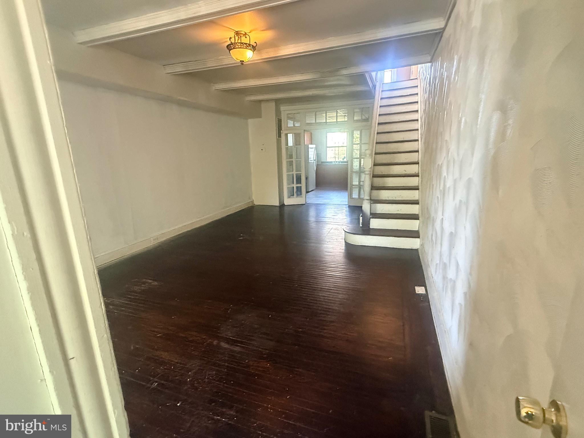 WAVERLY - Residential