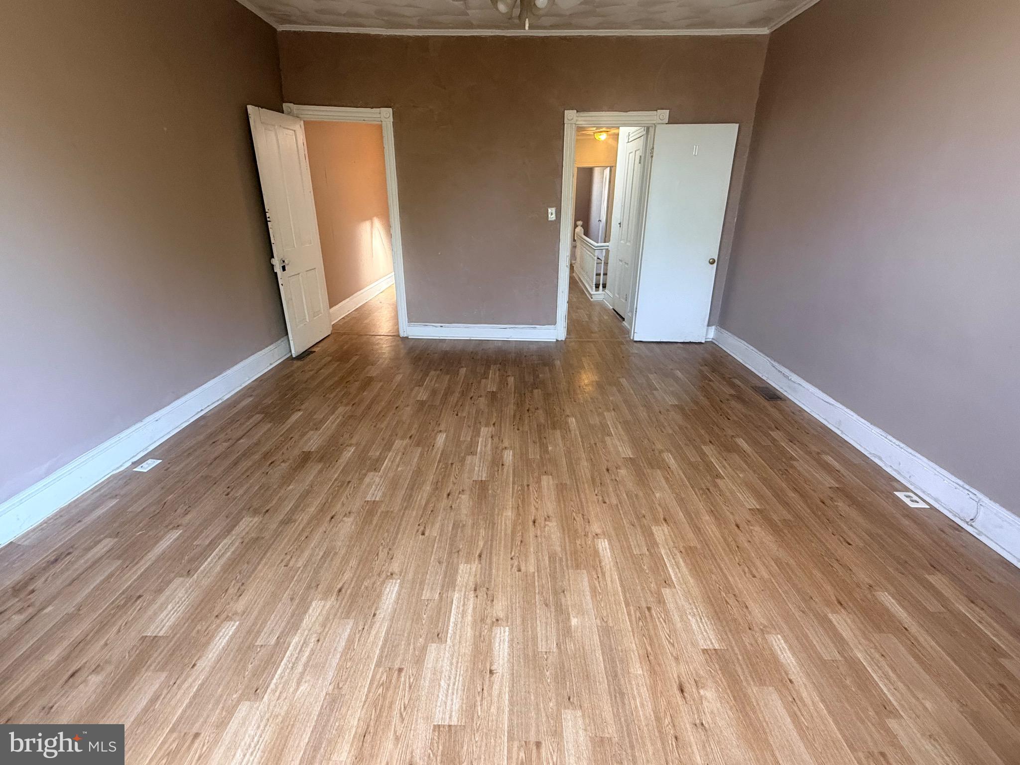 WAVERLY - Residential