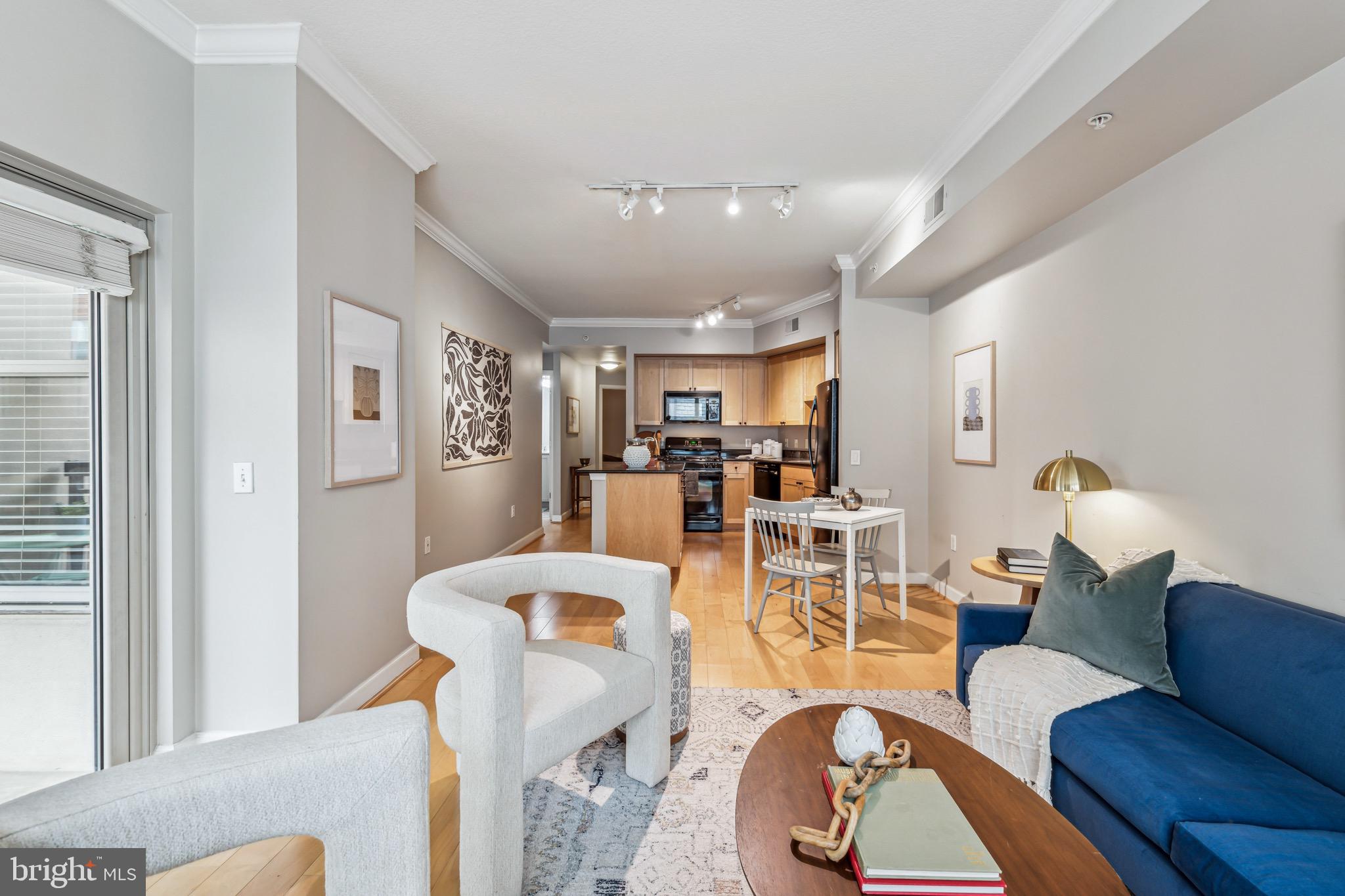 LOGAN CIRCLE - Residential