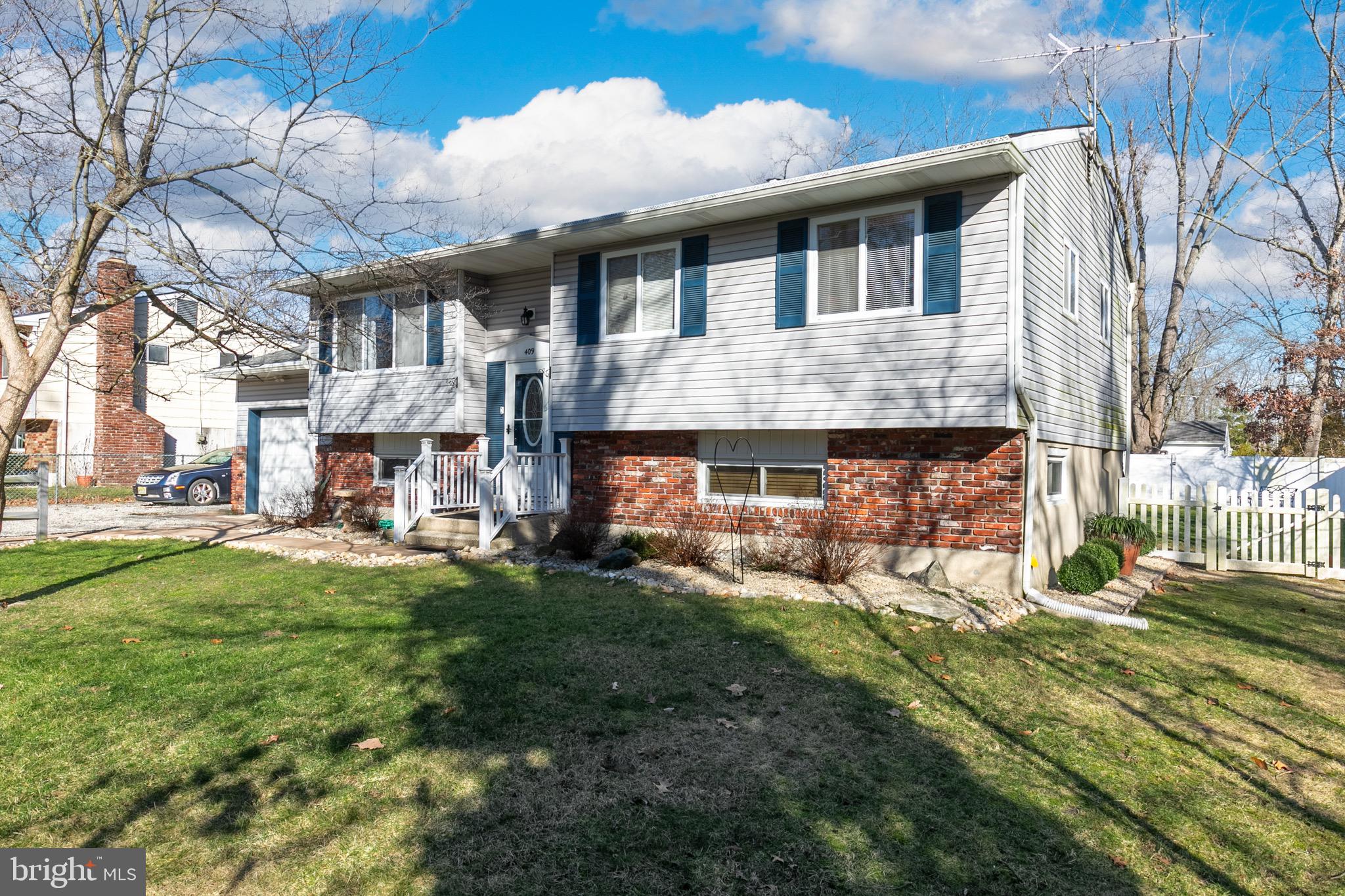 409 FLORIDA TRAIL