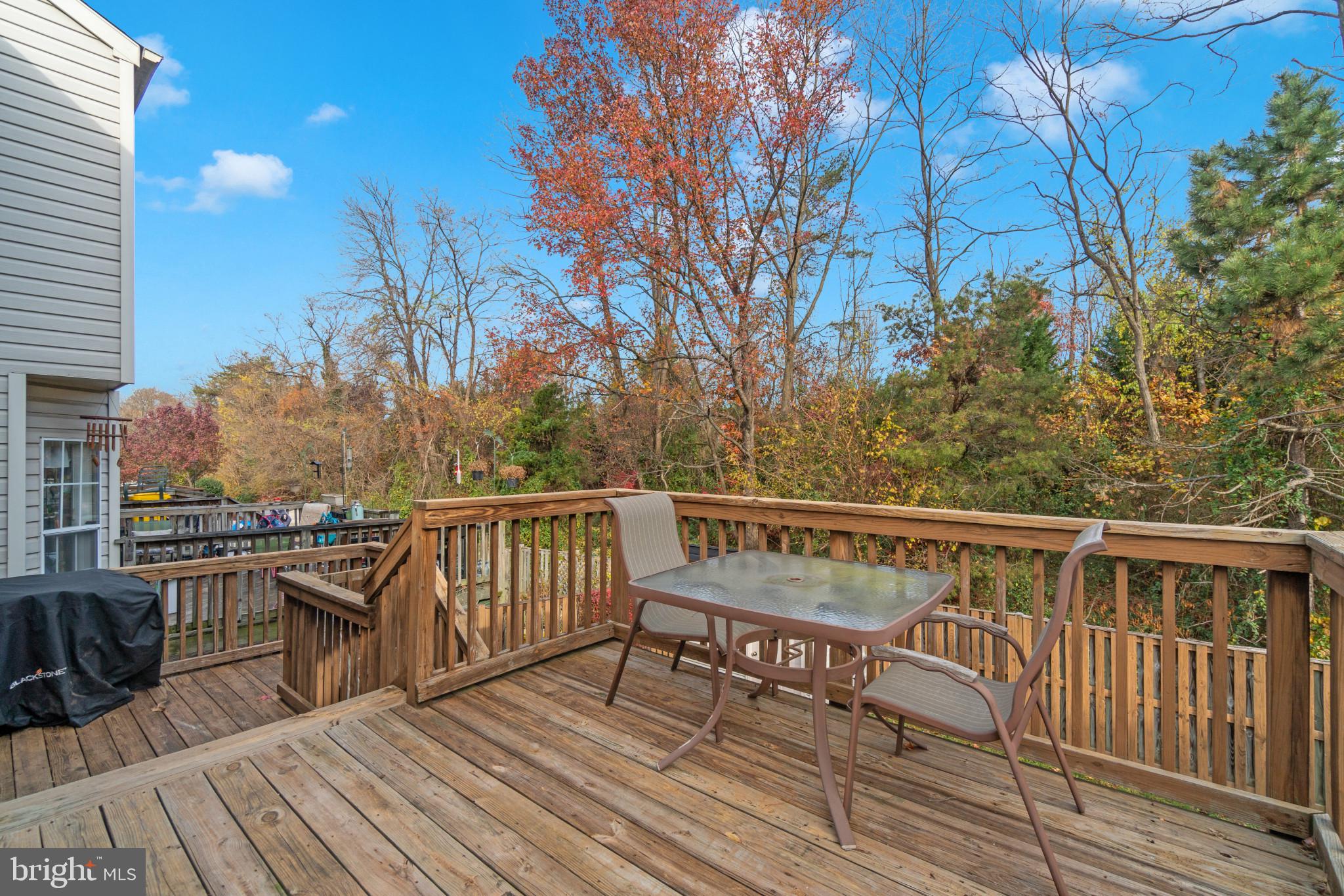 FOX CHASE - Residential