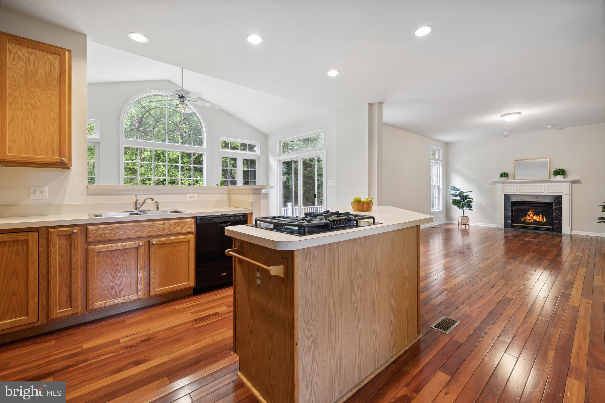 WALNUT RIDGE - Residential