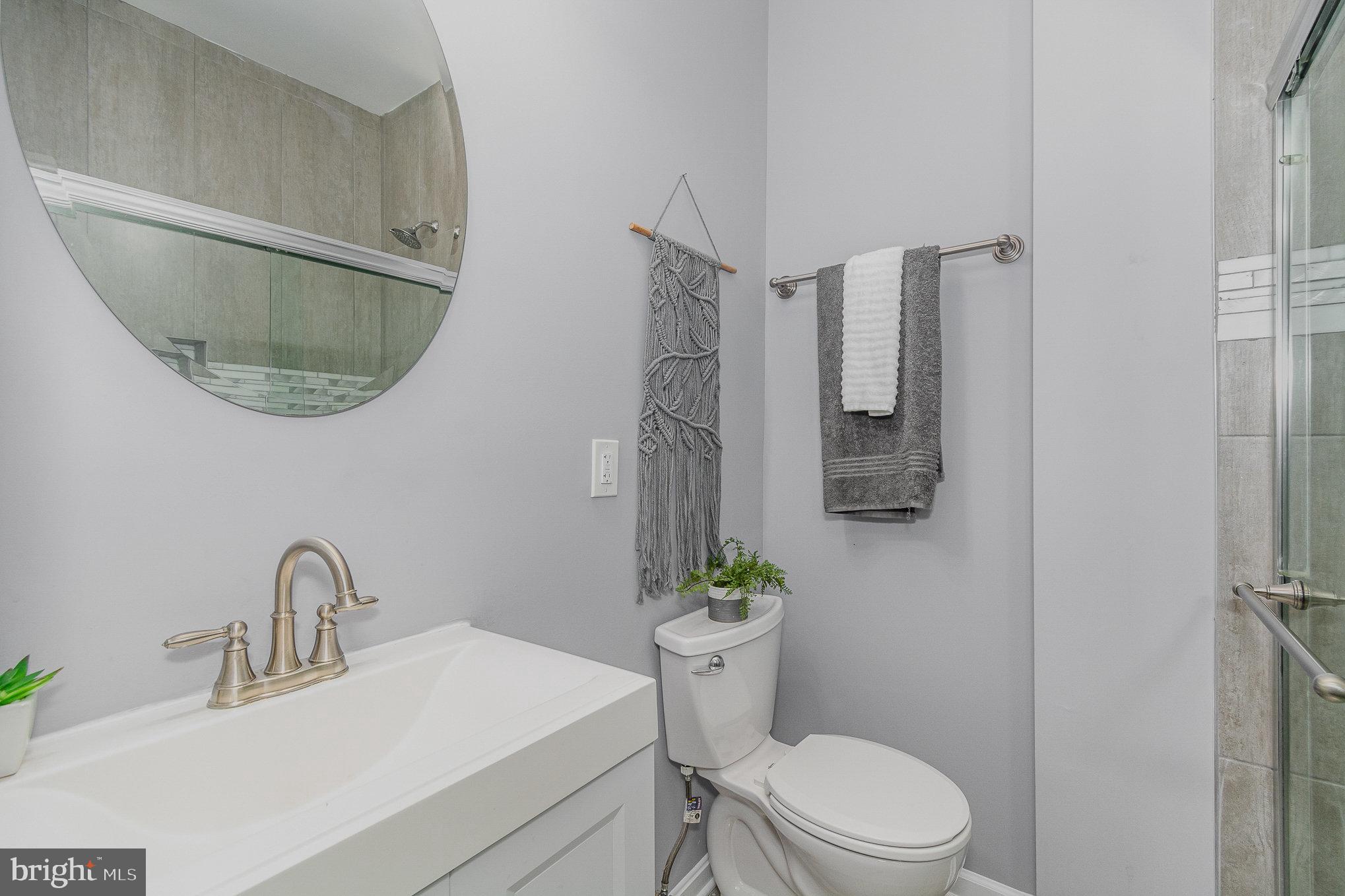 GREEKTOWN - Residential