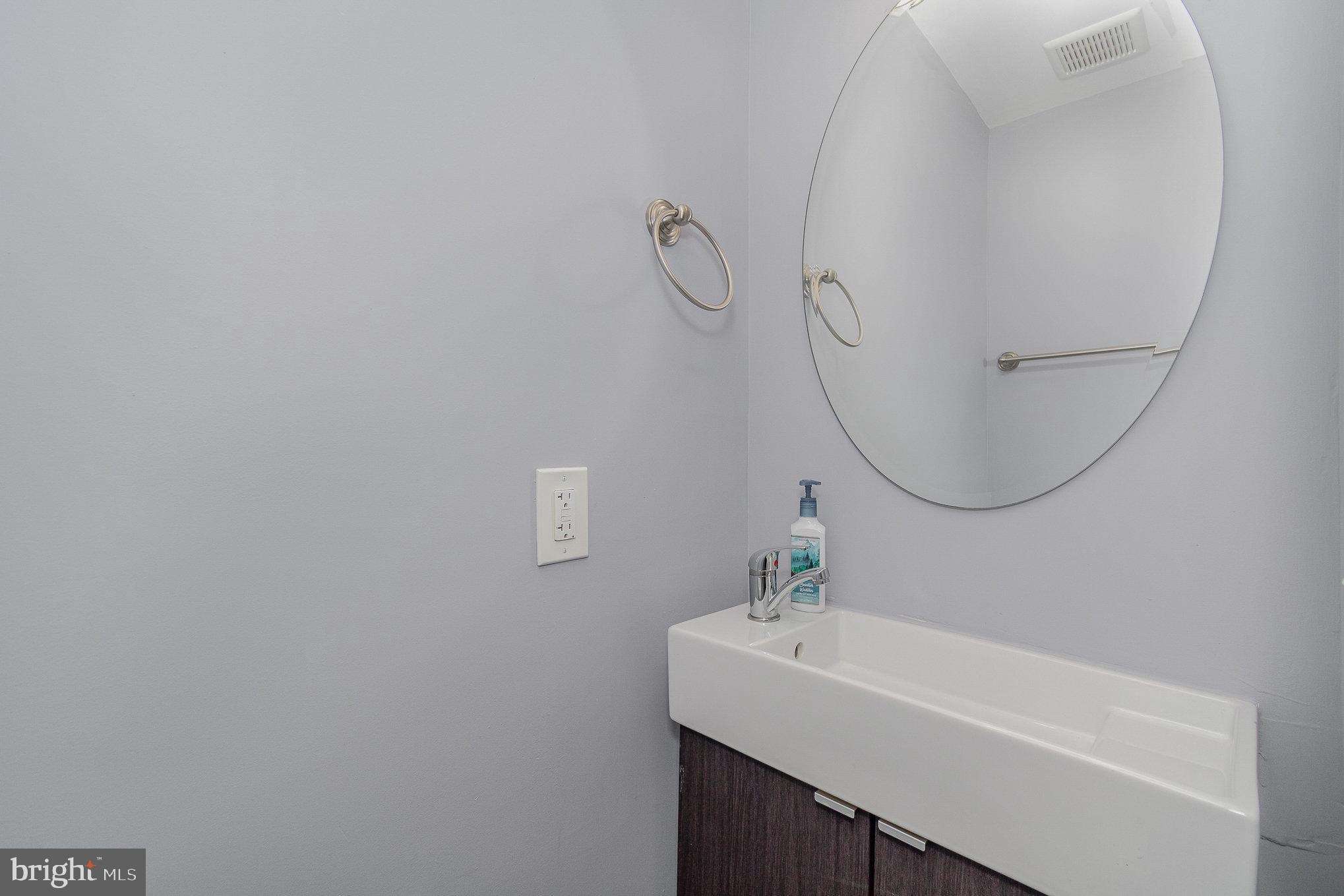 GREEKTOWN - Residential