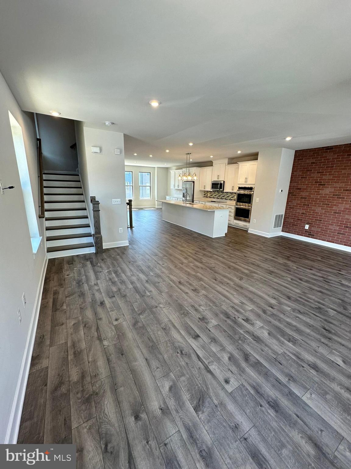 MANASSAS GATEWAY - Residential Lease