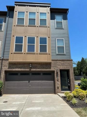 MANASSAS GATEWAY - Residential Lease