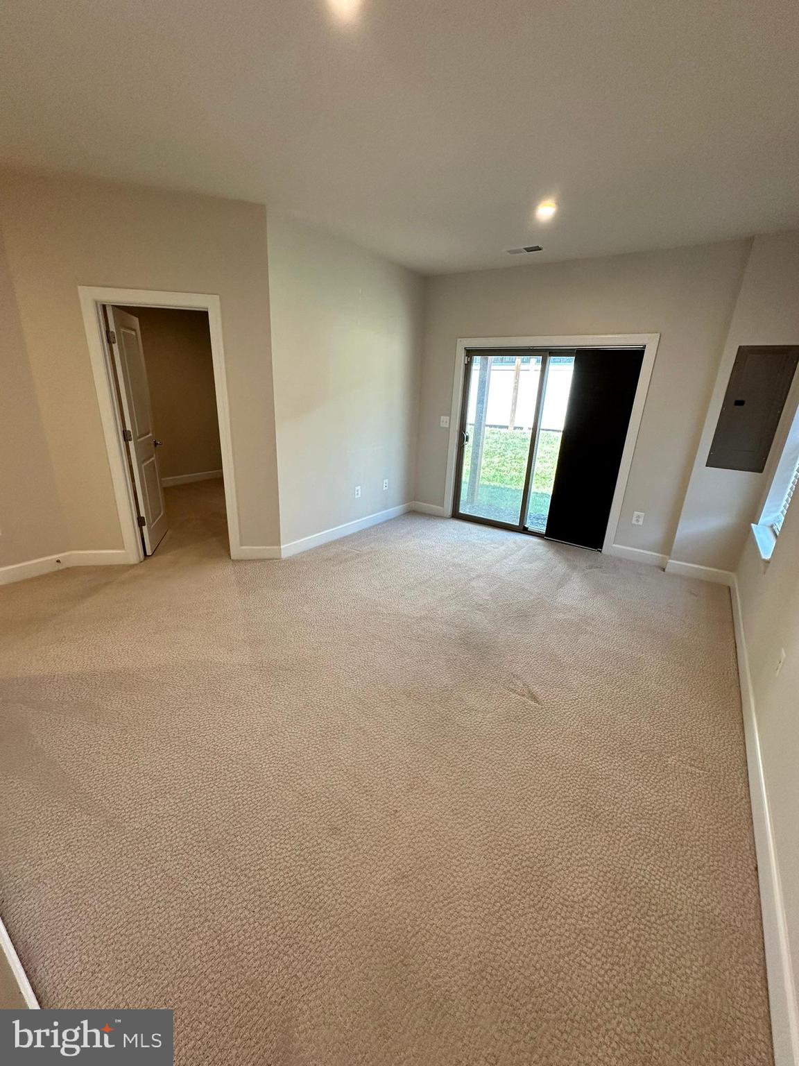 MANASSAS GATEWAY - Residential Lease