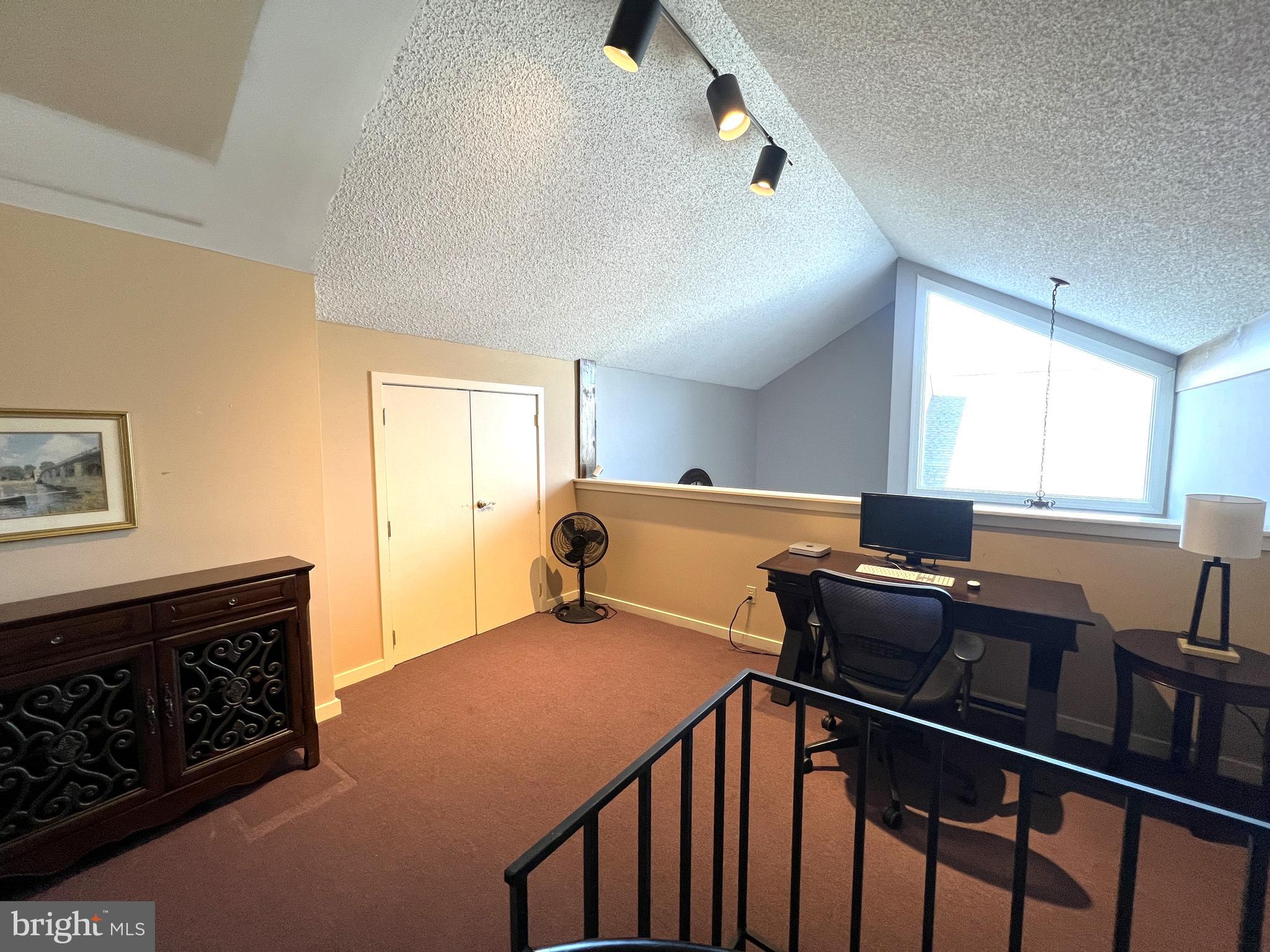 300 N POTTSTOWN PIKE 240