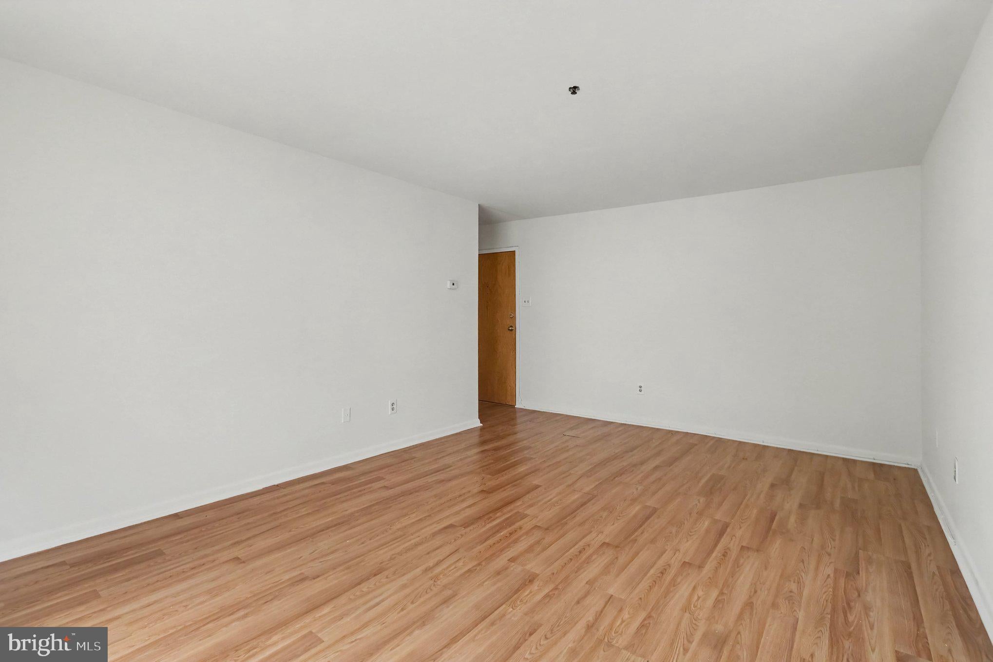 1600 CHURCH ROAD C-212