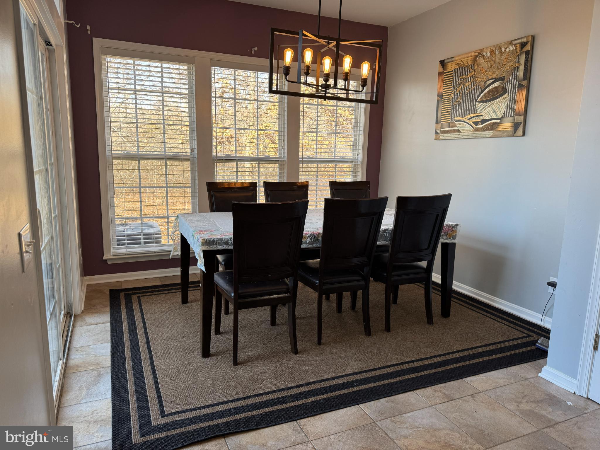 LONGFORD CROSSING - Residential