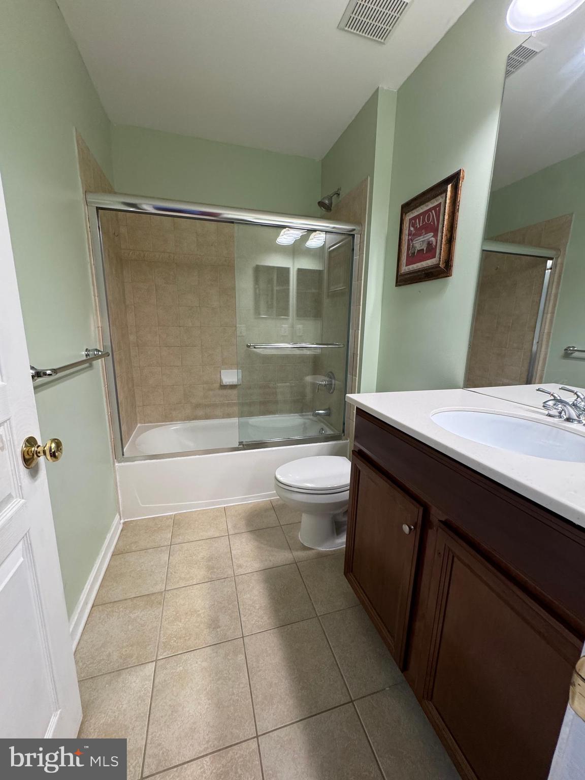 LONGFORD CROSSING - Residential